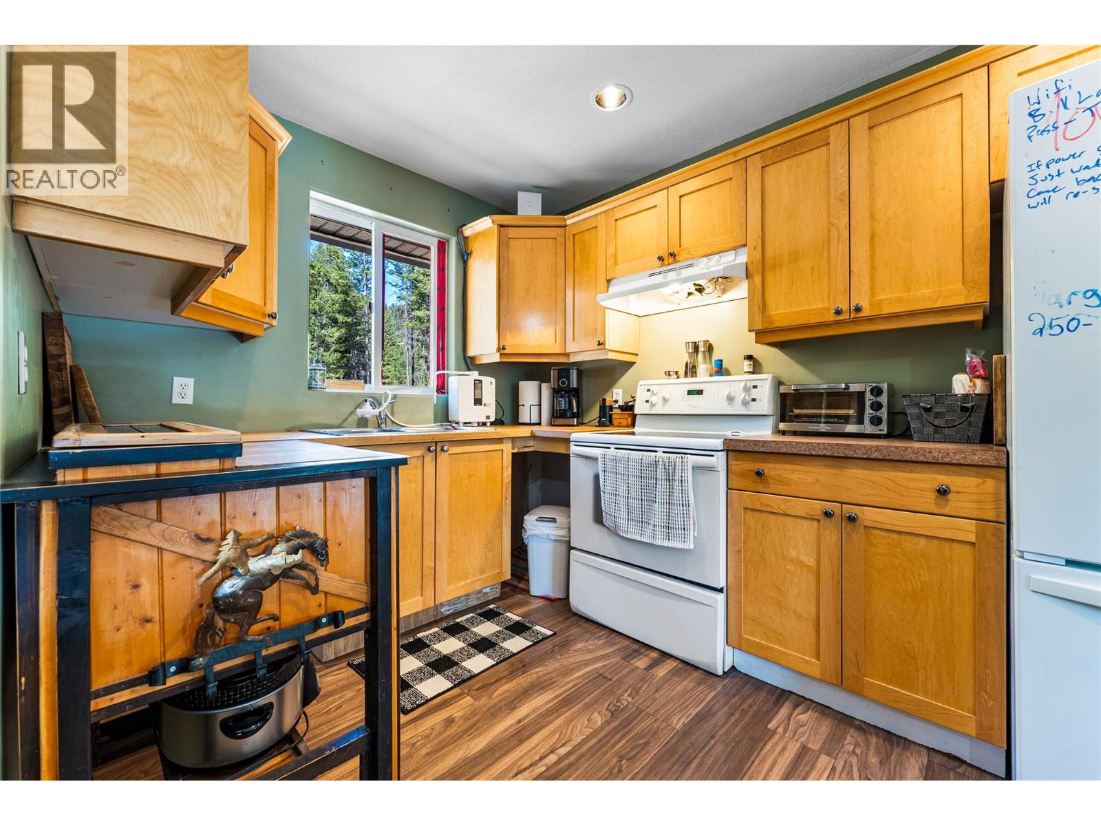 4350 Highway 33, Beaverdell, British Columbia  V0H 1A0 - Photo 10 - 10372087