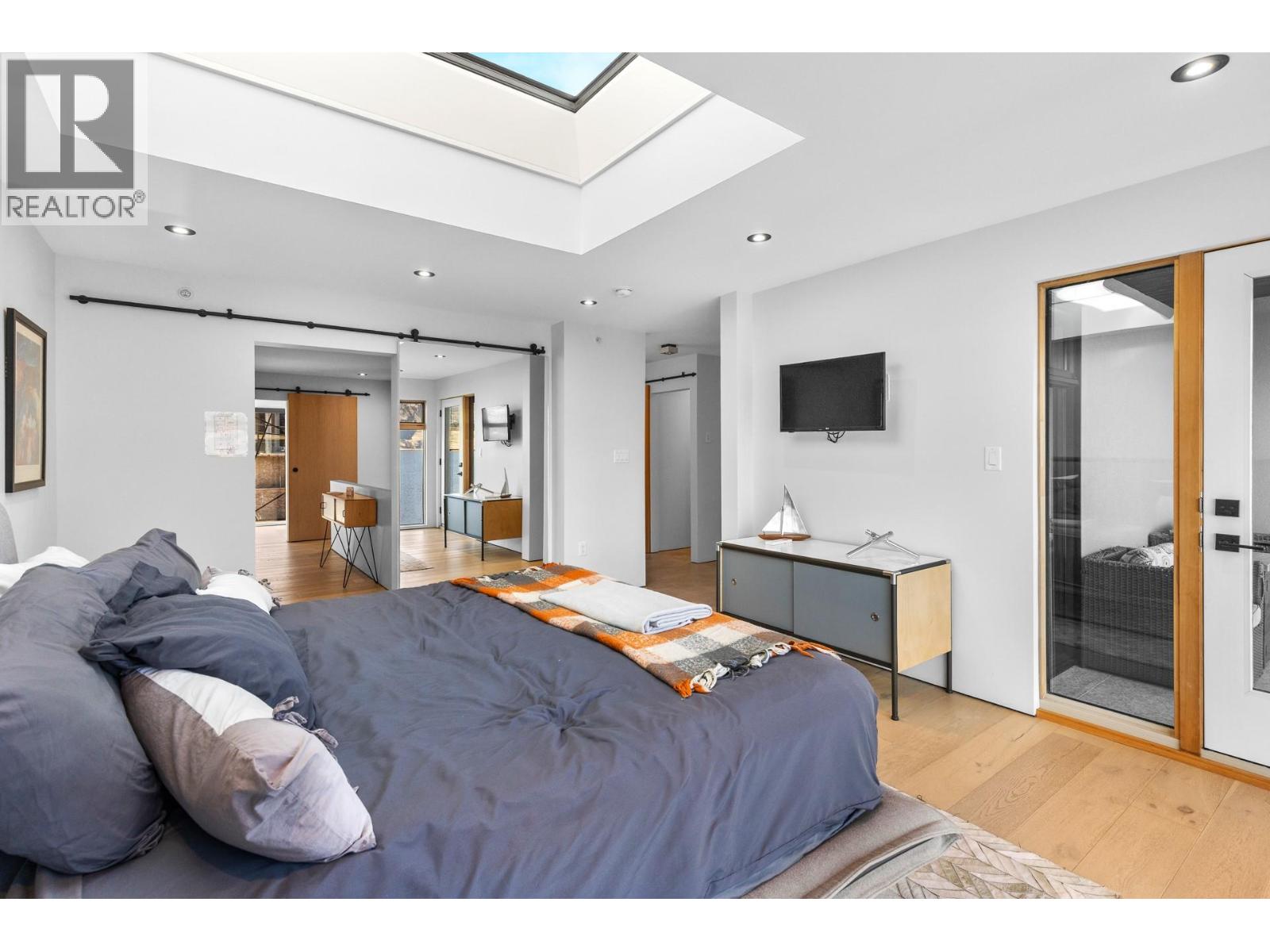 4043 Lakeside Road, Penticton, British Columbia  V2A 8W3 - Photo 41 - 10372066