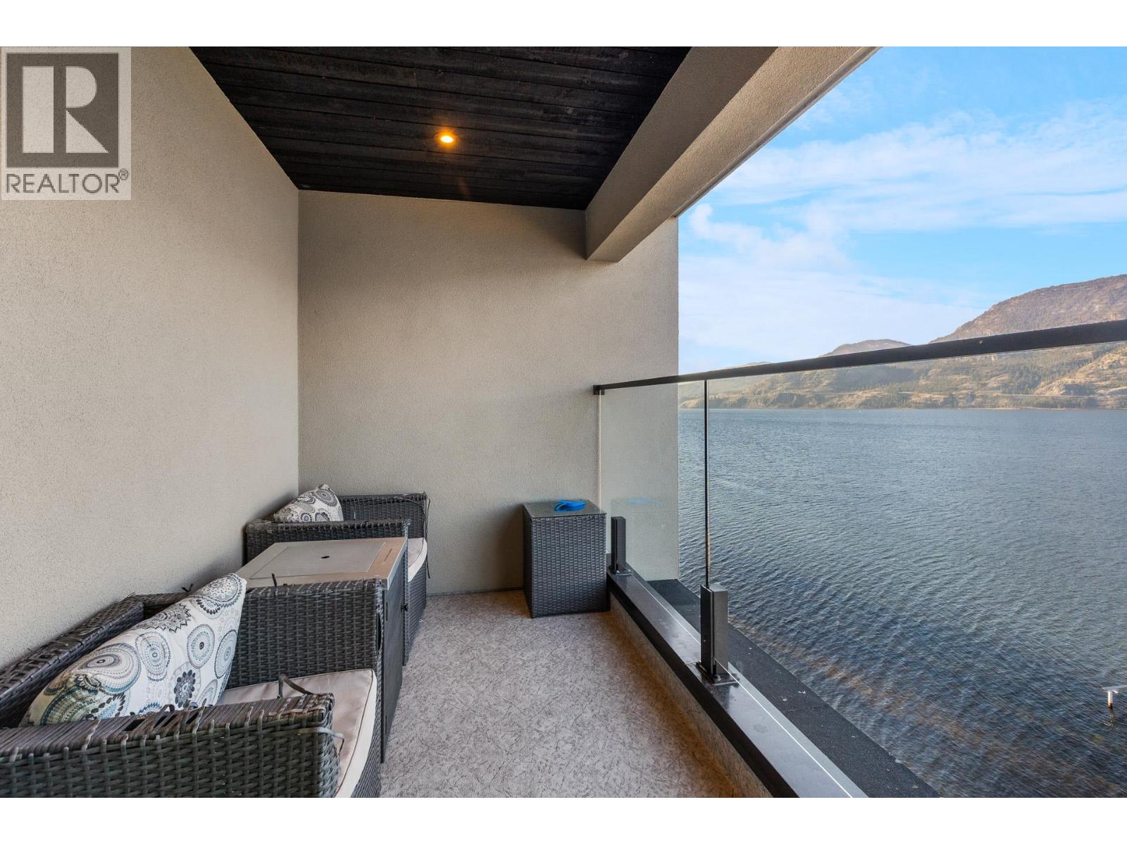 4043 Lakeside Road, Penticton, British Columbia  V2A 8W3 - Photo 47 - 10372066