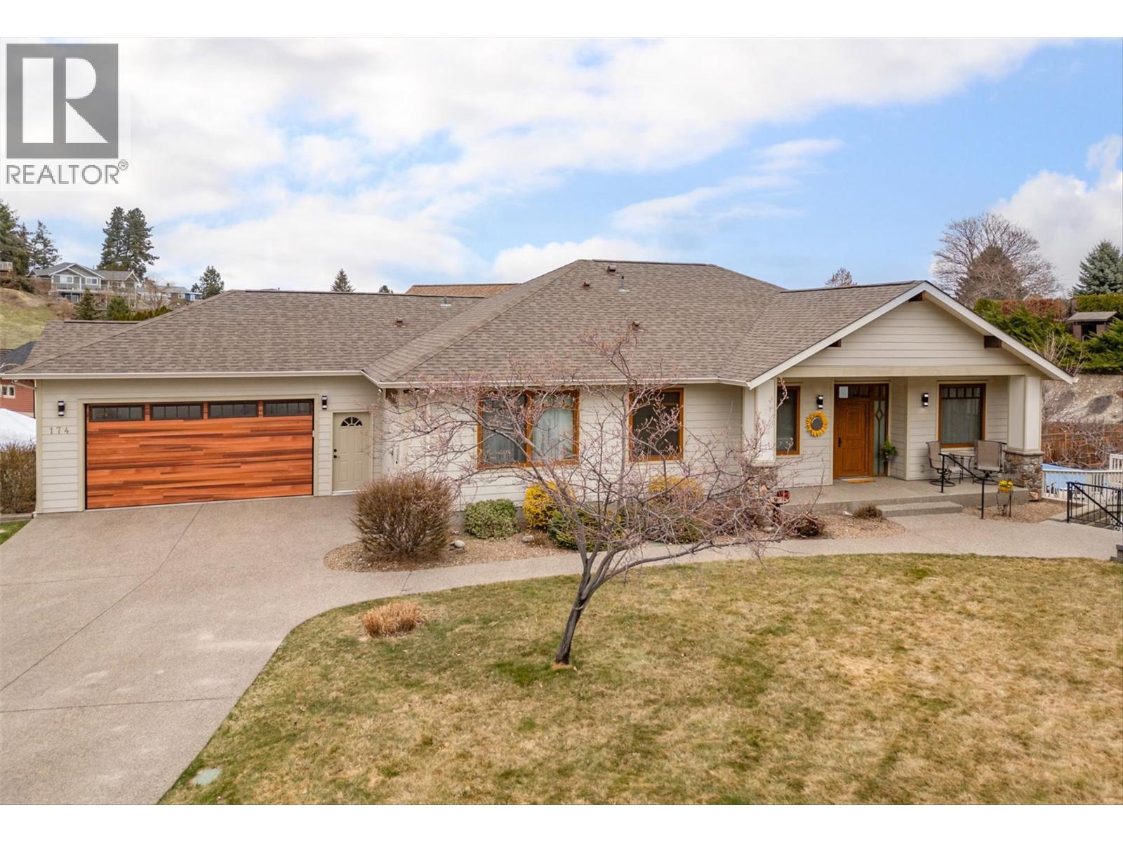 174 Jewell Place, Summerland, British Columbia  V0H 1Z4 - Photo 2 - 10372053