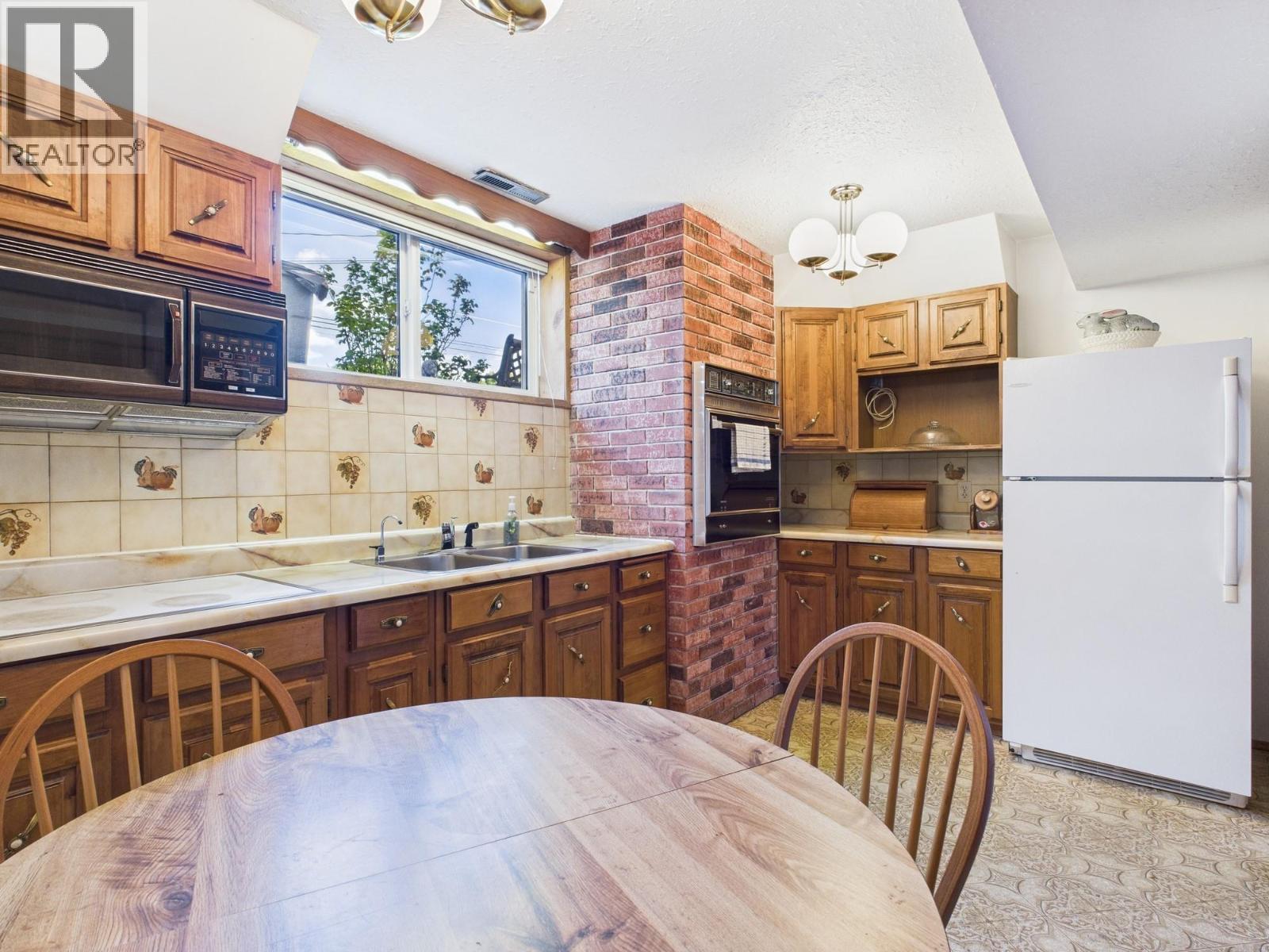 6012 107th Street, Osoyoos, British Columbia  V0H 1V2 - Photo 40 - 10371679