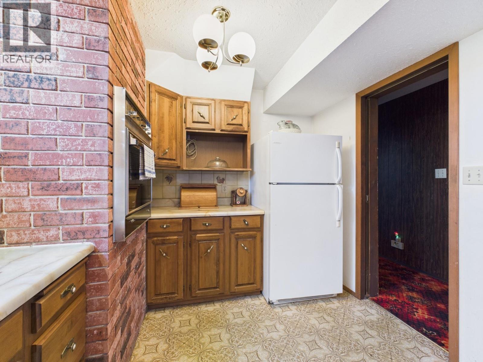 6012 107th Street, Osoyoos, British Columbia  V0H 1V2 - Photo 41 - 10371679