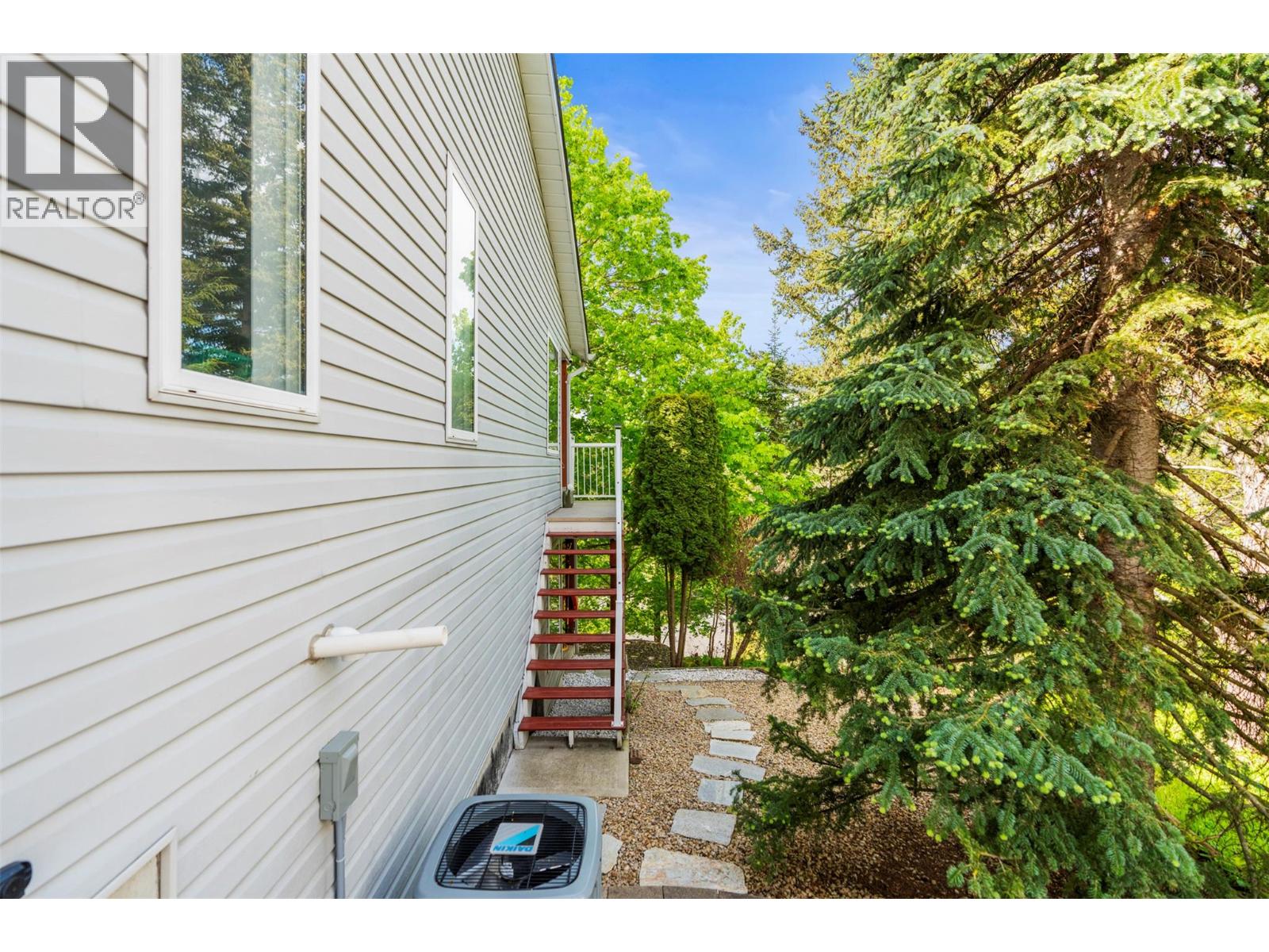 3025 Murison Place, Armstrong, British Columbia  V4Y 0K4 - Photo 42 - 10371575