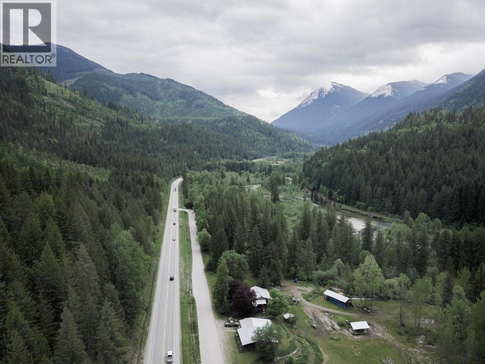 5926 Ferguson Frontage Road, Malakwa, British Columbia  V0E 2J0 - Photo 23 - 10372152