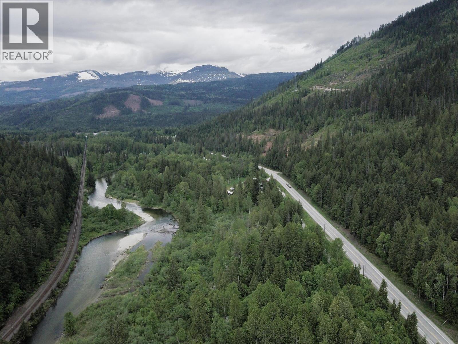 5926 Ferguson Frontage Road, Malakwa, British Columbia  V0E 2J0 - Photo 25 - 10372152
