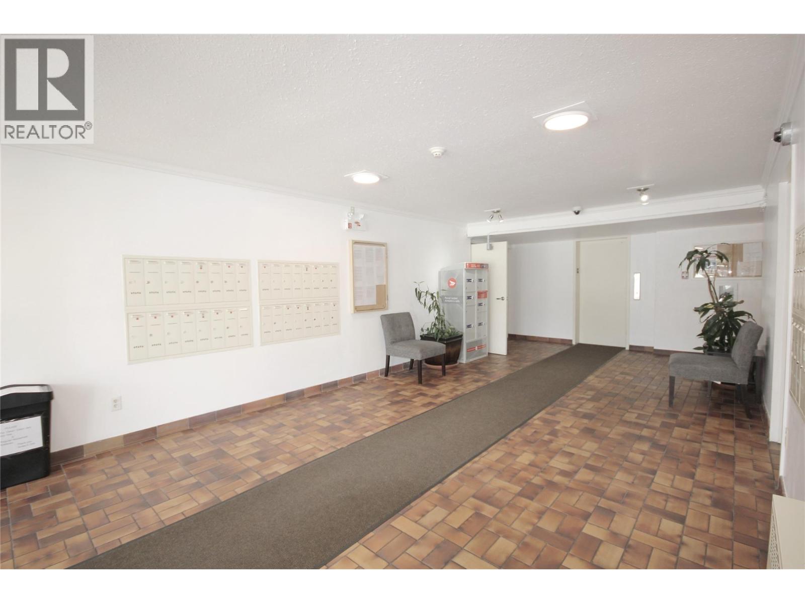 150 Skaha Place Unit# 402, Penticton, British Columbia  V2A 7K1 - Photo 11 - 10372129