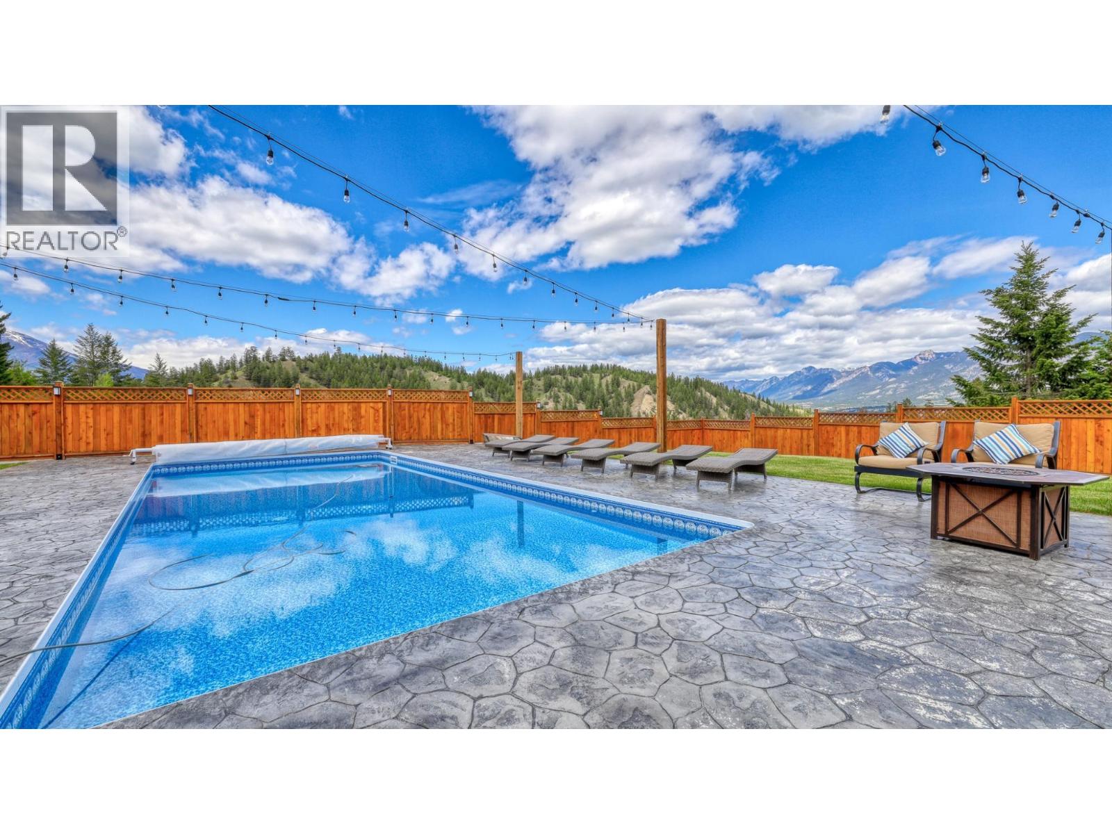 945 Westridge Way, Invermere, British Columbia  V0A 1K0 - Photo 53 - 10372013