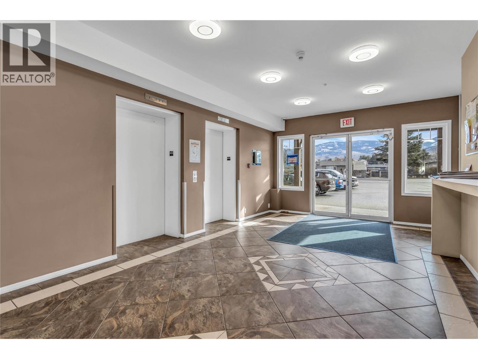 250 Hollywood Road S Unit# 302, Kelowna, British Columbia  V1X 3S9 - Photo 4 - 10371963