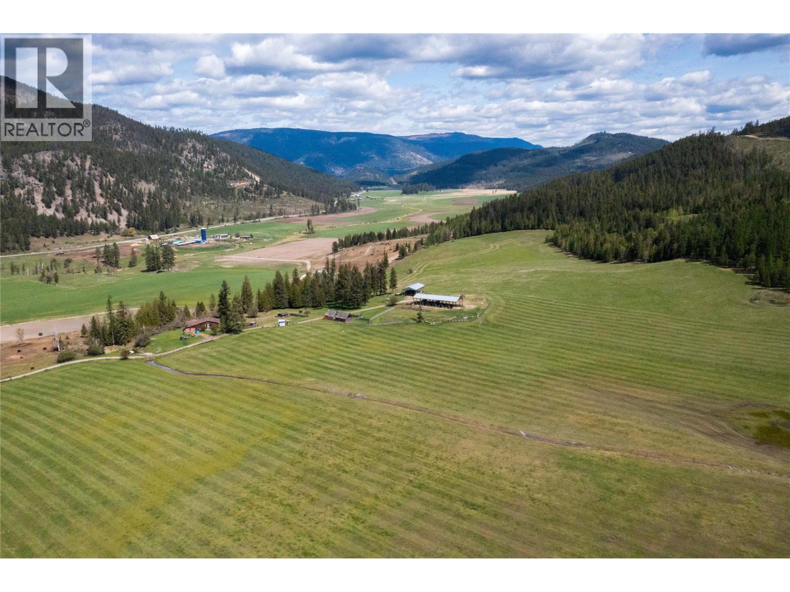 102 Gibson Road, Lumby, British Columbia  V0E 2G1 - Photo 34 - 10372165