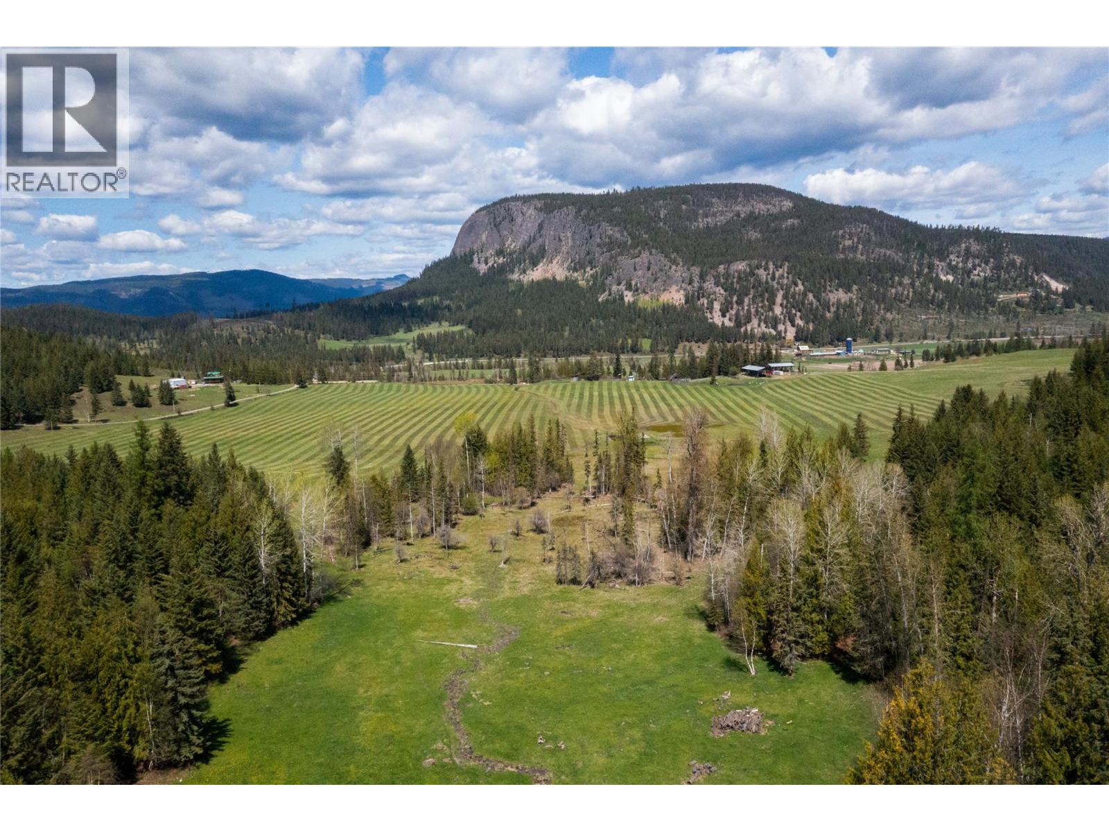 102 Gibson Road, Lumby, British Columbia  V0E 2G1 - Photo 38 - 10372165