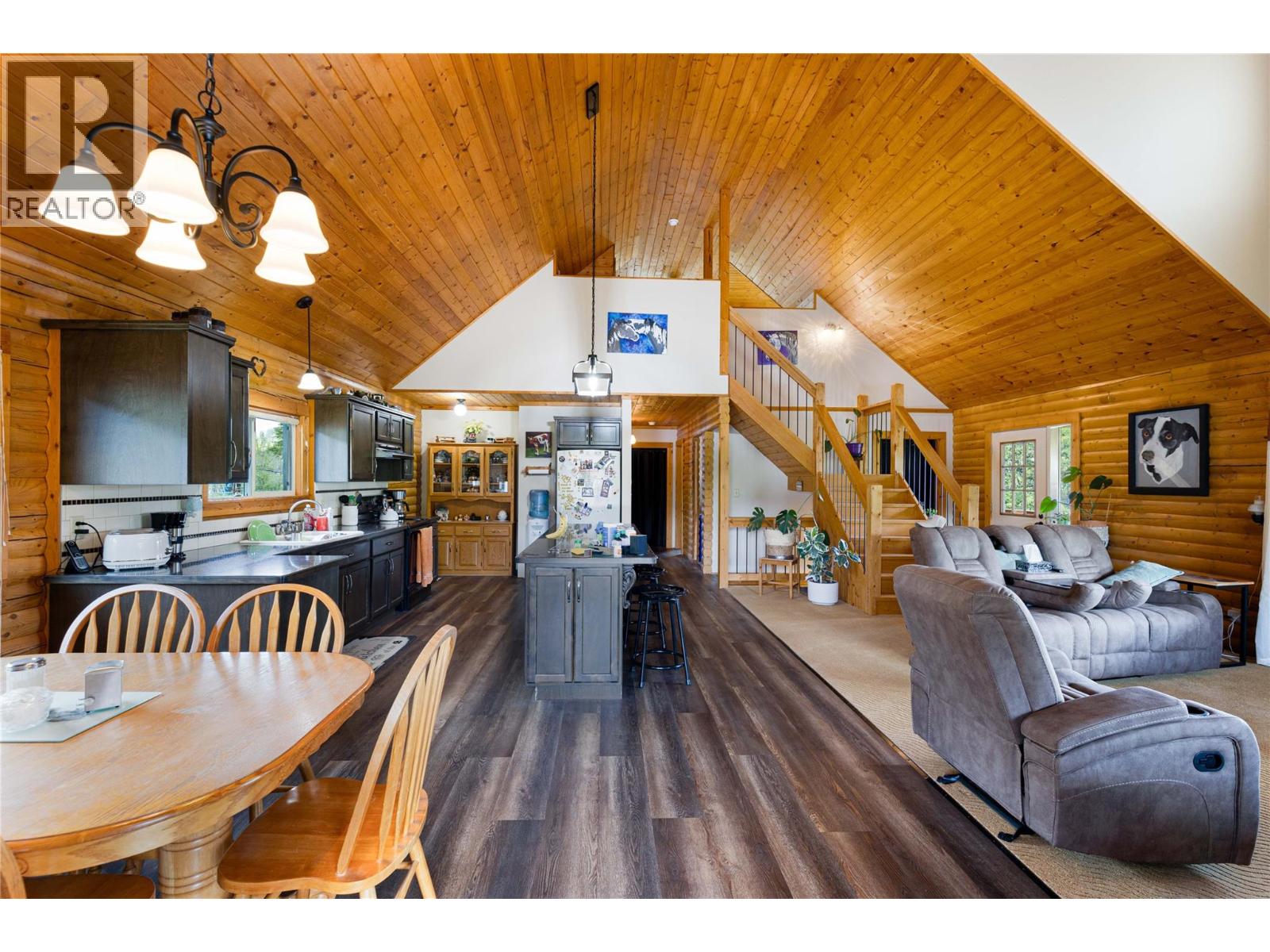 102 Gibson Road, Lumby, British Columbia  V0E 2G1 - Photo 4 - 10372165