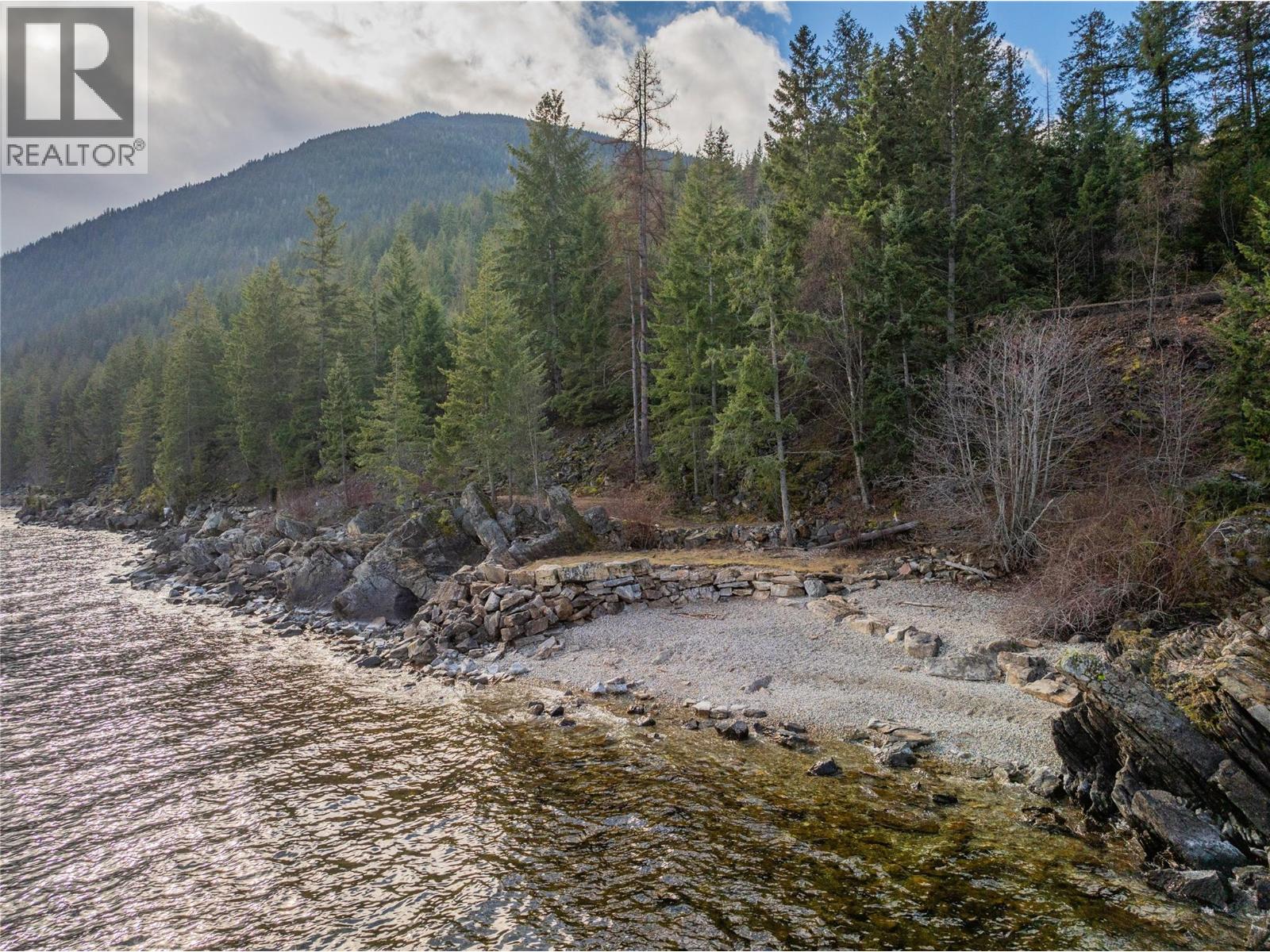 397 Park Avenue, Procter, British Columbia  V1L 0B6 - Photo 13 - 10371760