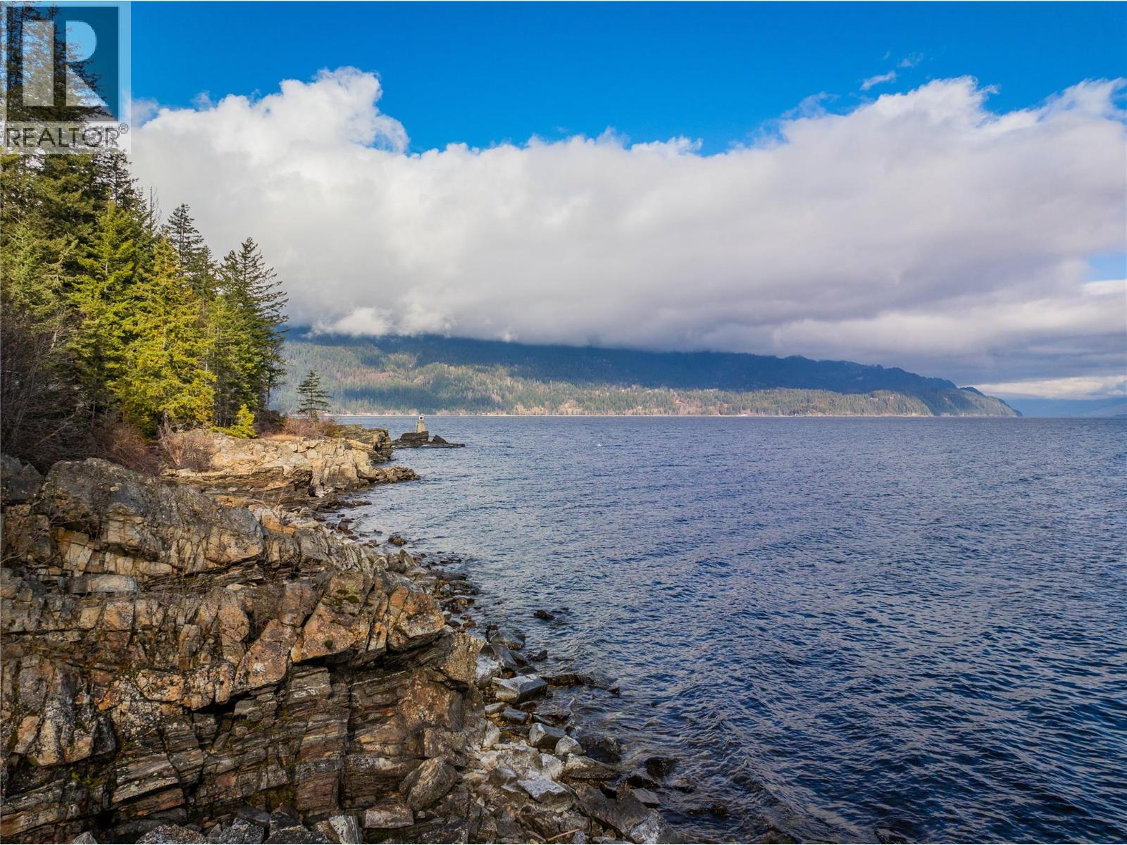 397 Park Avenue, Procter, British Columbia  V1L 0B6 - Photo 16 - 10371760