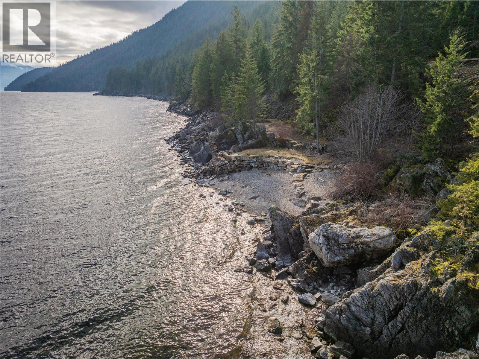 397 Park Avenue, Procter, British Columbia  V1L 0B6 - Photo 18 - 10371760