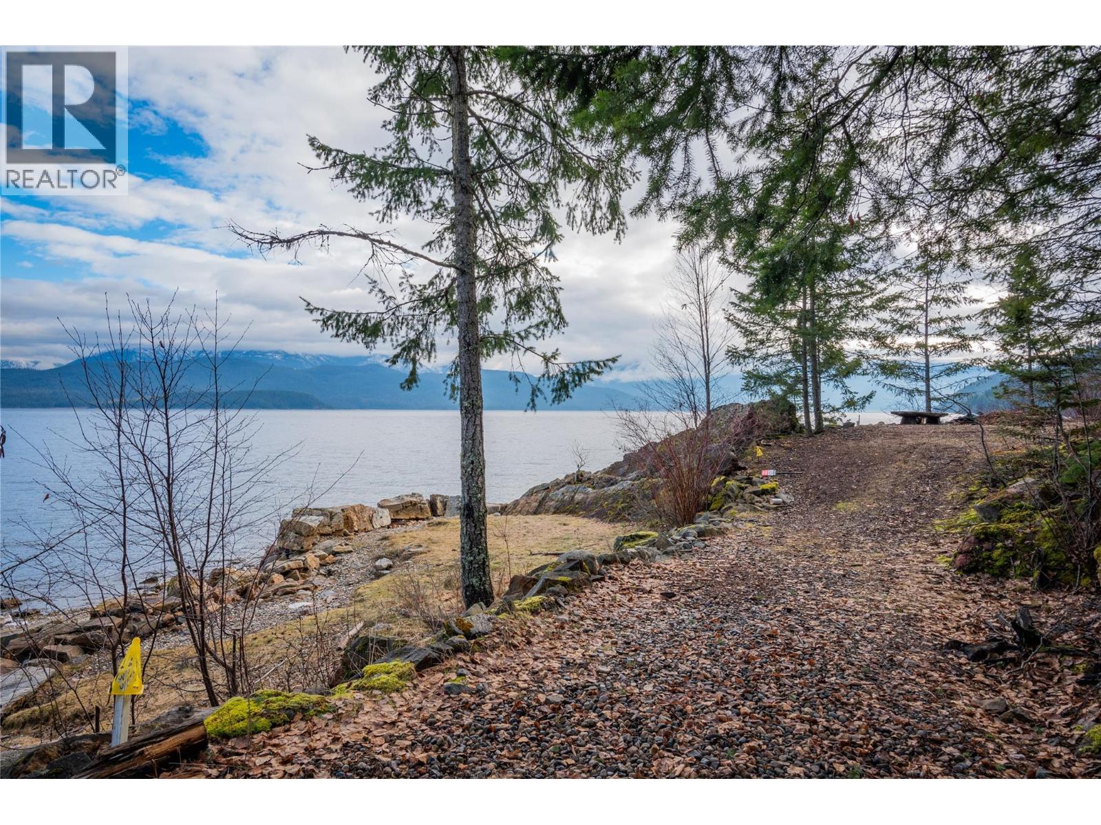 397 Park Avenue, Procter, British Columbia  V1L 0B6 - Photo 29 - 10371760