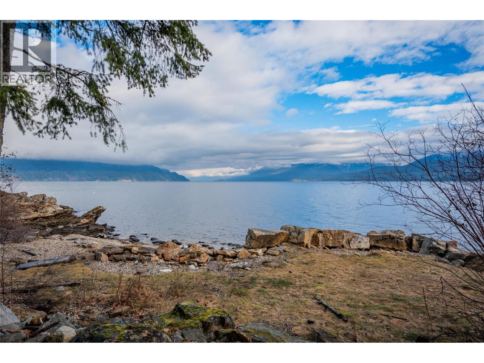 397 Park Avenue, Procter, British Columbia  V1L 0B6 - Photo 31 - 10371760