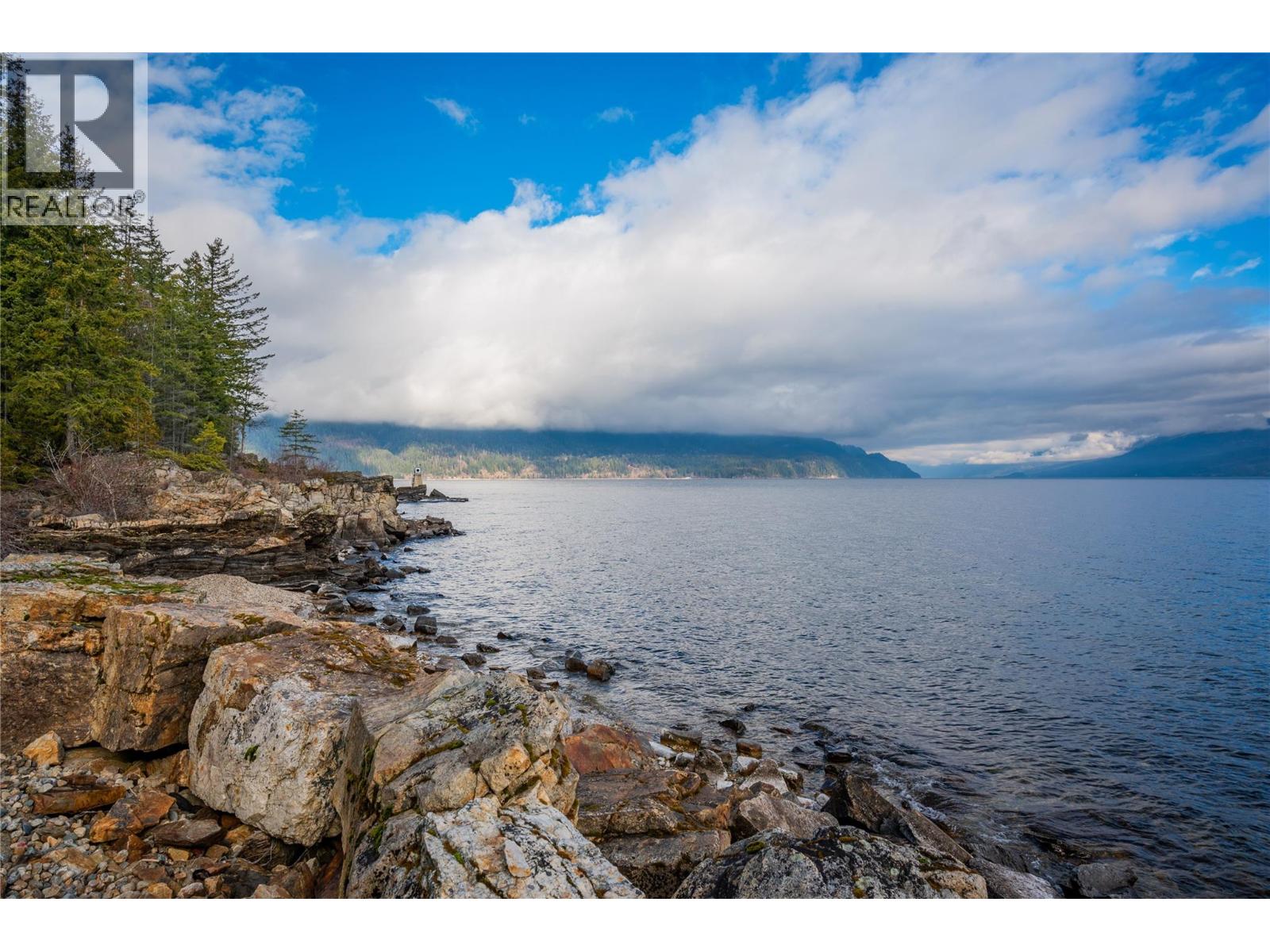 397 Park Avenue, Procter, British Columbia  V1L 0B6 - Photo 39 - 10371760