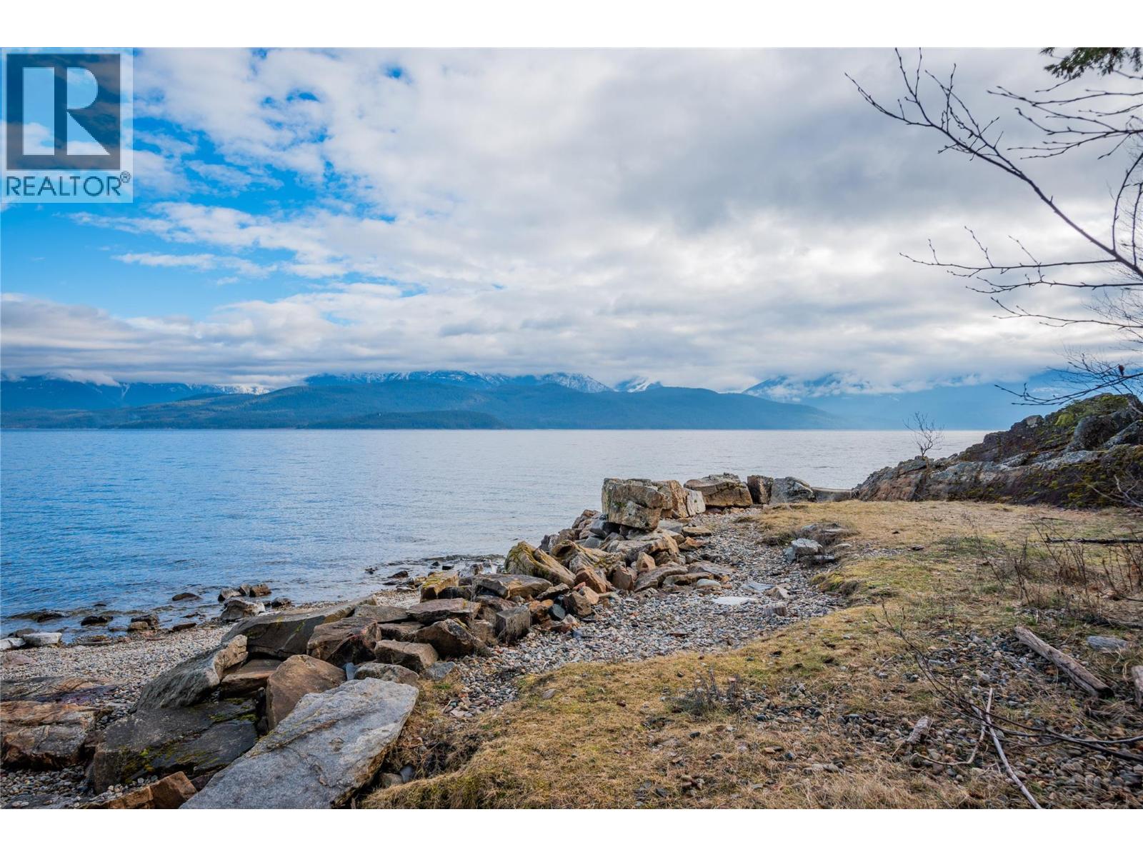 397 Park Avenue, Procter, British Columbia  V1L 0B6 - Photo 40 - 10371760