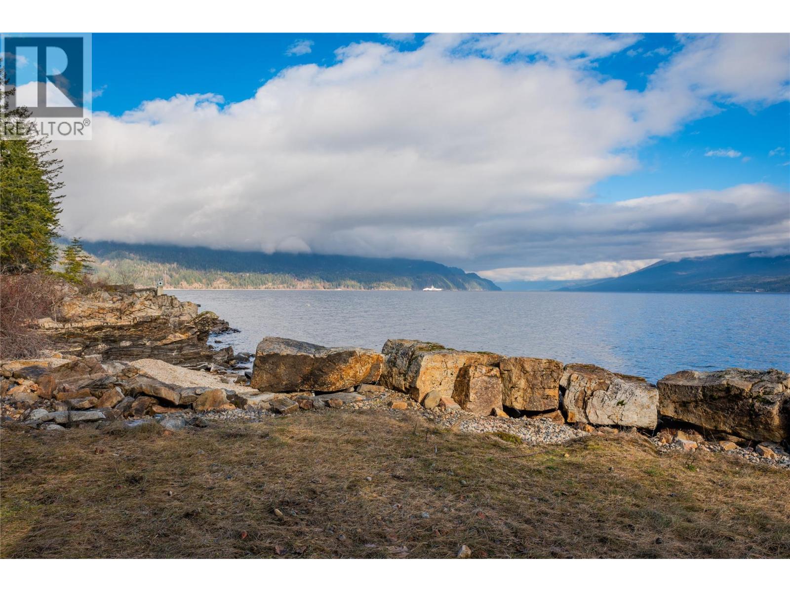 397 Park Avenue, Procter, British Columbia  V1L 0B6 - Photo 55 - 10371760