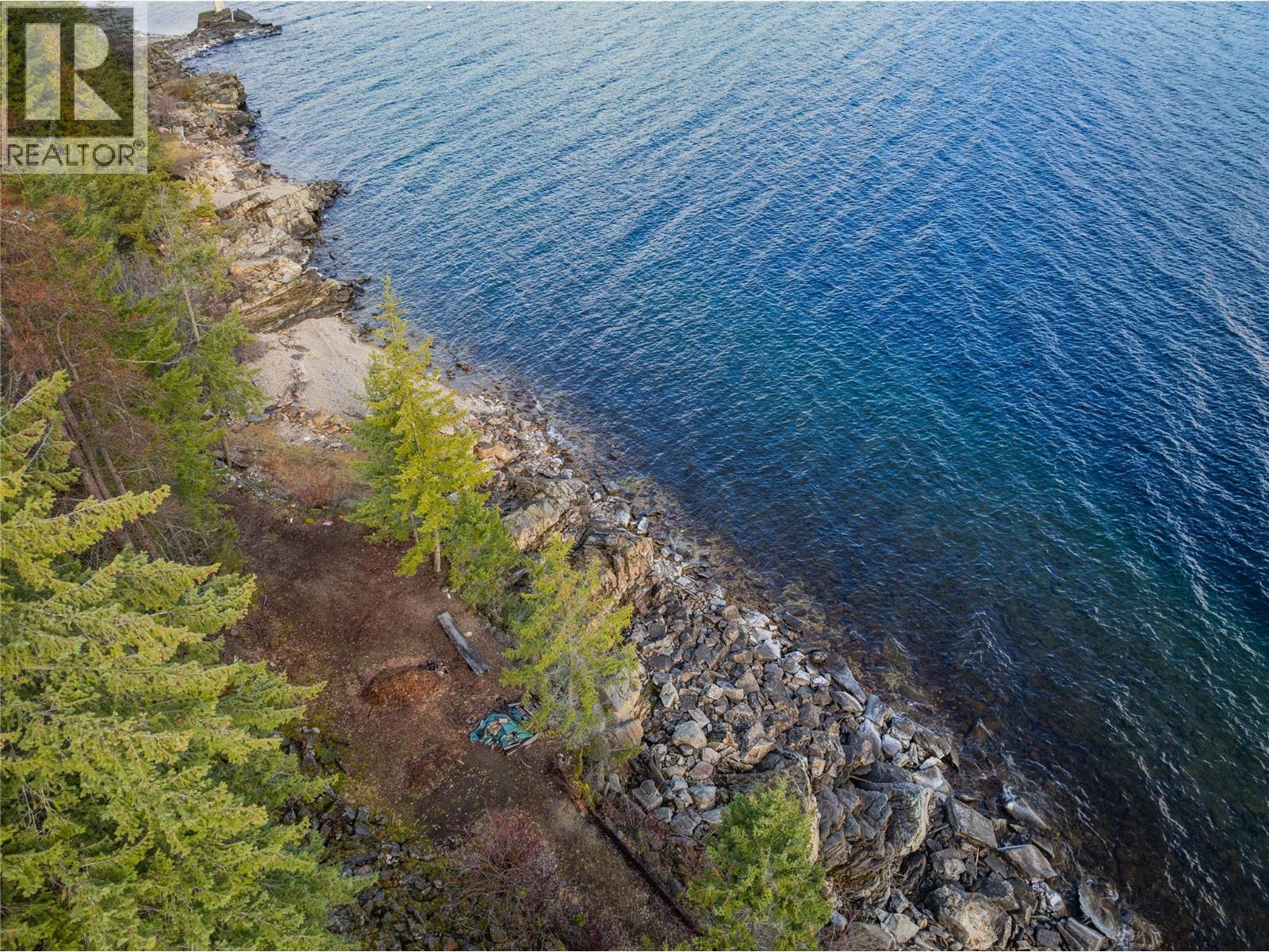 397 Park Avenue, Procter, British Columbia  V1L 0B6 - Photo 8 - 10371760
