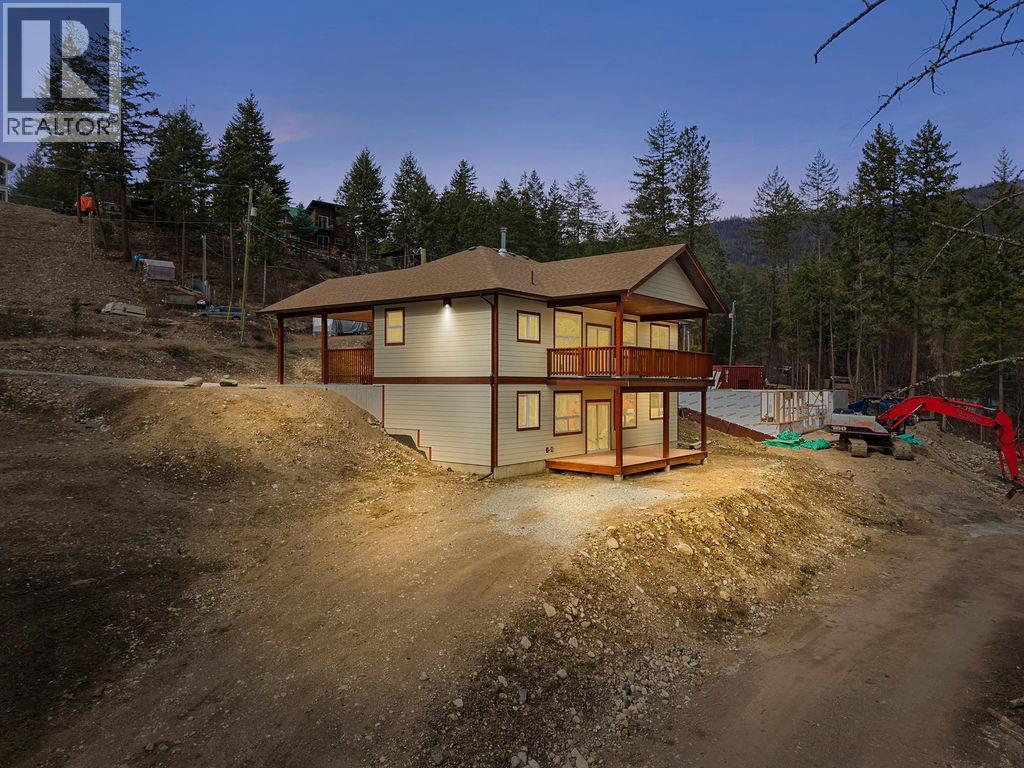 766 Balsam Road, kelowna, British Columbia