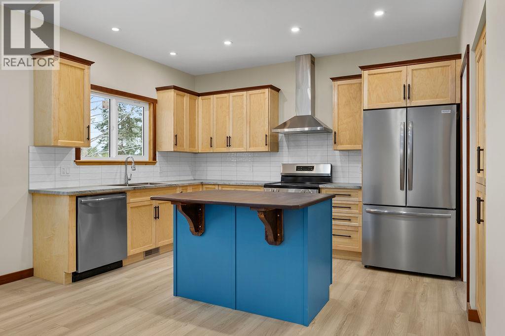 766 Balsam Road, Kelowna, British Columbia  V1Z 3V8 - Photo 11 - 10372147