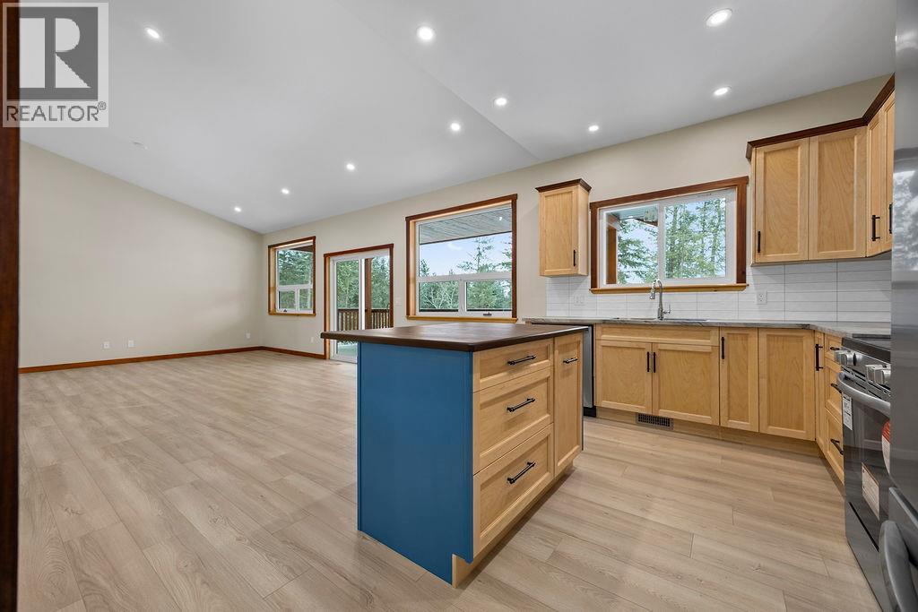 766 Balsam Road, Kelowna, British Columbia  V1Z 3V8 - Photo 14 - 10372147