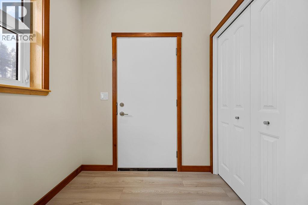766 Balsam Road, Kelowna, British Columbia  V1Z 3V8 - Photo 18 - 10372147