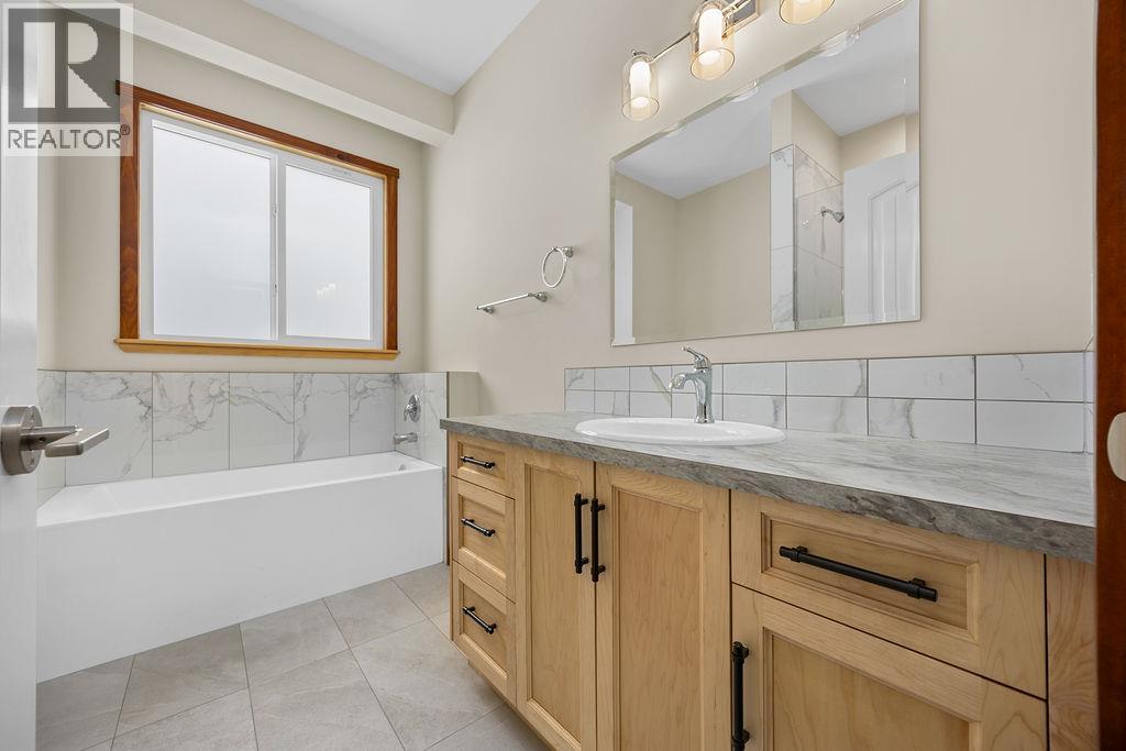 766 Balsam Road, Kelowna, British Columbia  V1Z 3V8 - Photo 23 - 10372147