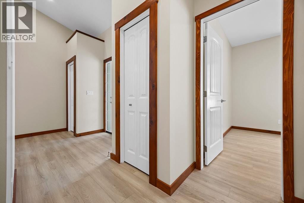 766 Balsam Road, Kelowna, British Columbia  V1Z 3V8 - Photo 27 - 10372147