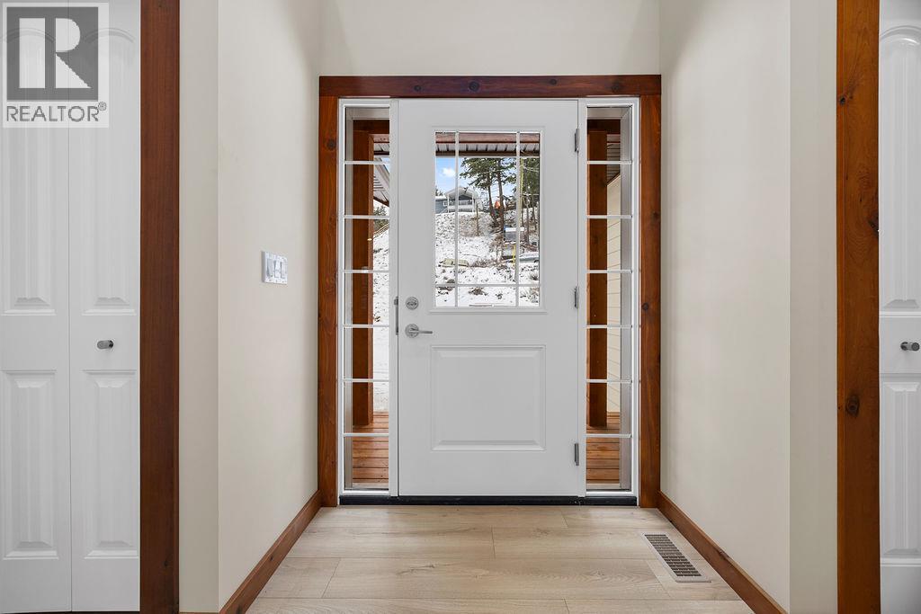 766 Balsam Road, Kelowna, British Columbia  V1Z 3V8 - Photo 32 - 10372147