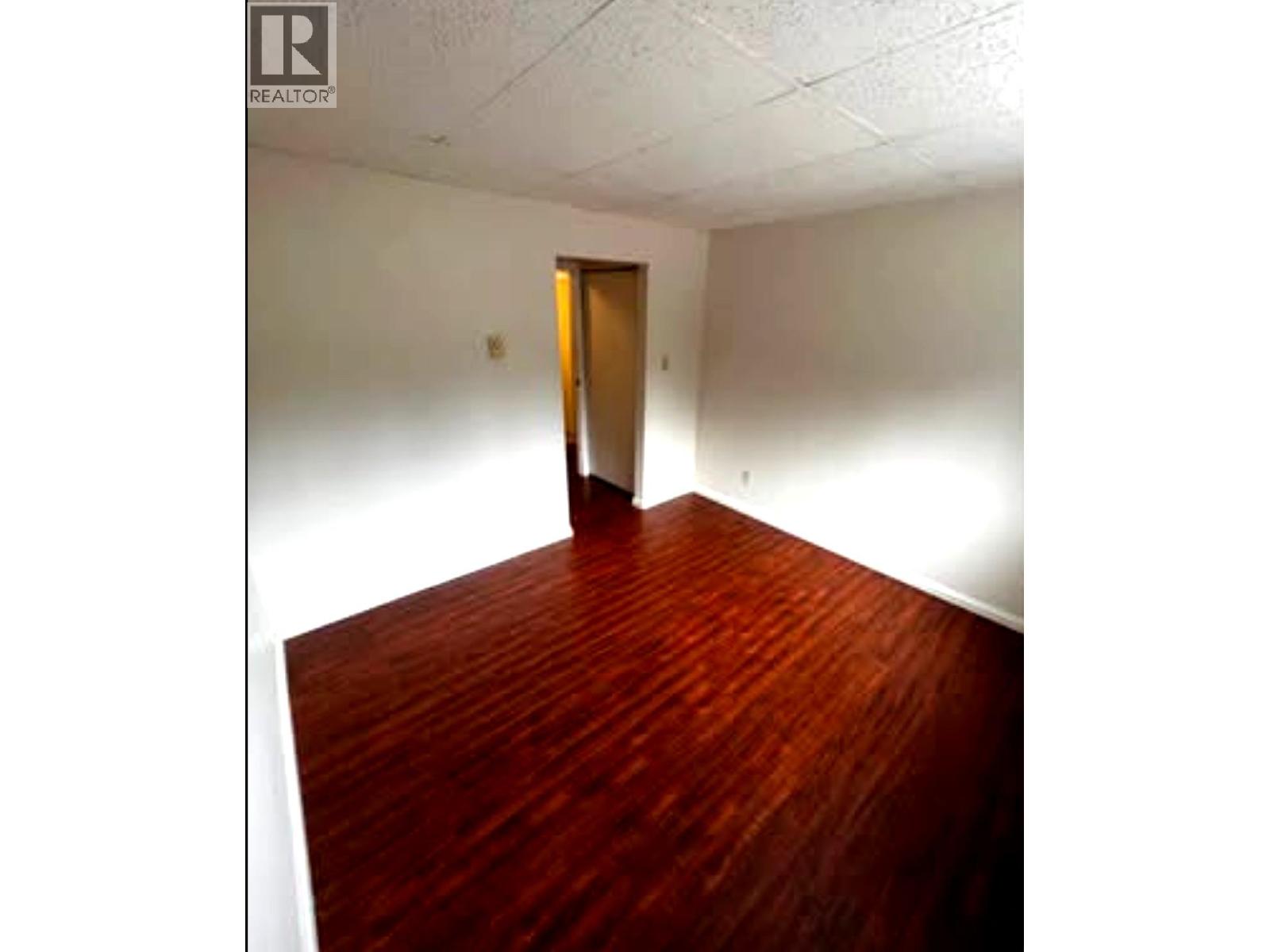 1410 Penticton Avenue Unit# 208, Penticton, British Columbia  V2A 2N5 - Photo 4 - 10372214