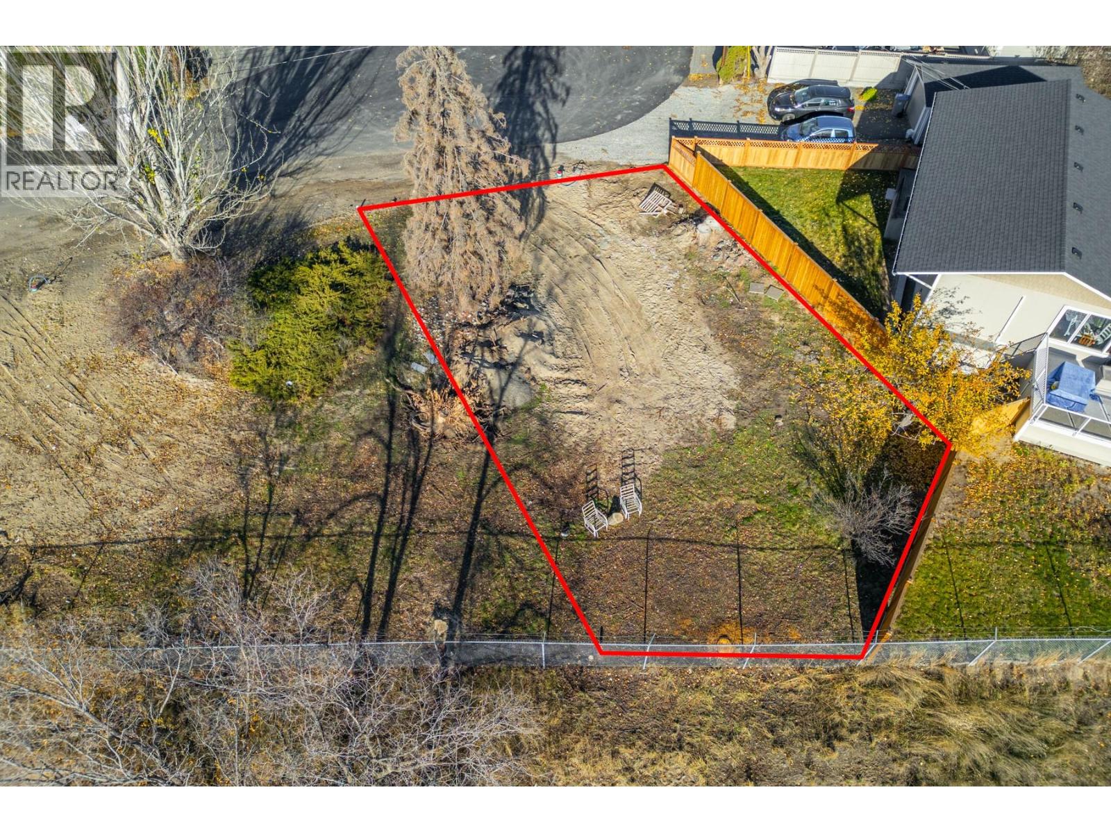 607 Porterfield Road, Kamloops, British Columbia  V2B 6M5 - Photo 4 - 10372015
