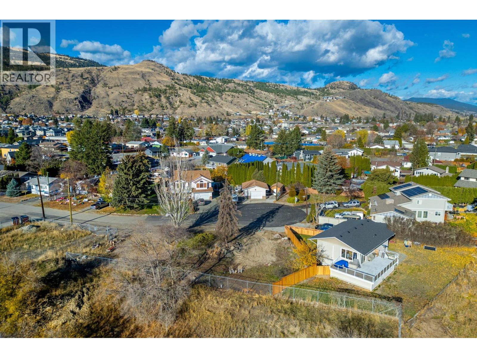 607 Porterfield Road, Kamloops, British Columbia  V2B 6M5 - Photo 8 - 10372015