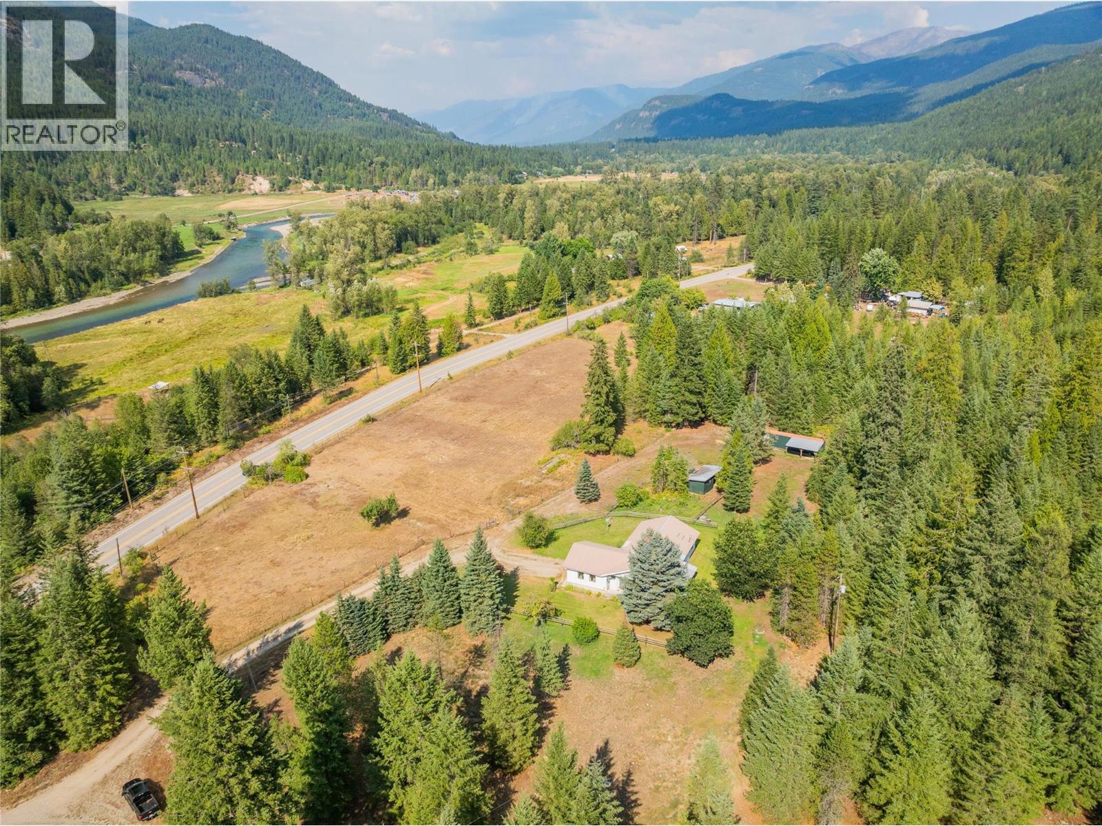 5132 Pedro Creek Road, Winlaw, British Columbia  V0G 2J0 - Photo 11 - 10372211