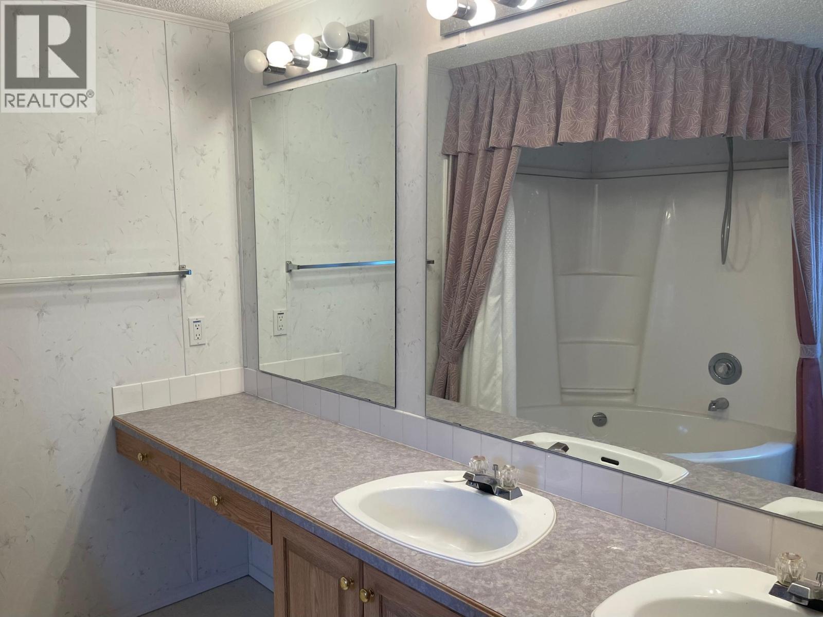1500 Neimi Road Unit# 11, Christina Lake, British Columbia  V0H 1E2 - Photo 17 - 10372178