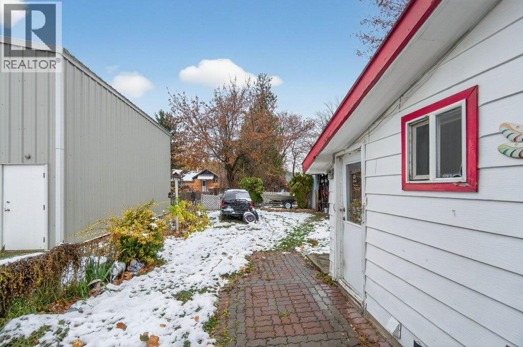 7331 52 Street Ne, Salmon Arm, British Columbia  V0E 1K0 - Photo 35 - 10371321