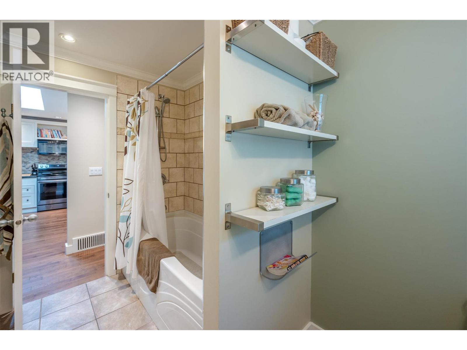 5545 Sawmill Road, Oliver, British Columbia  V0H 1T9 - Photo 15 - 10372056