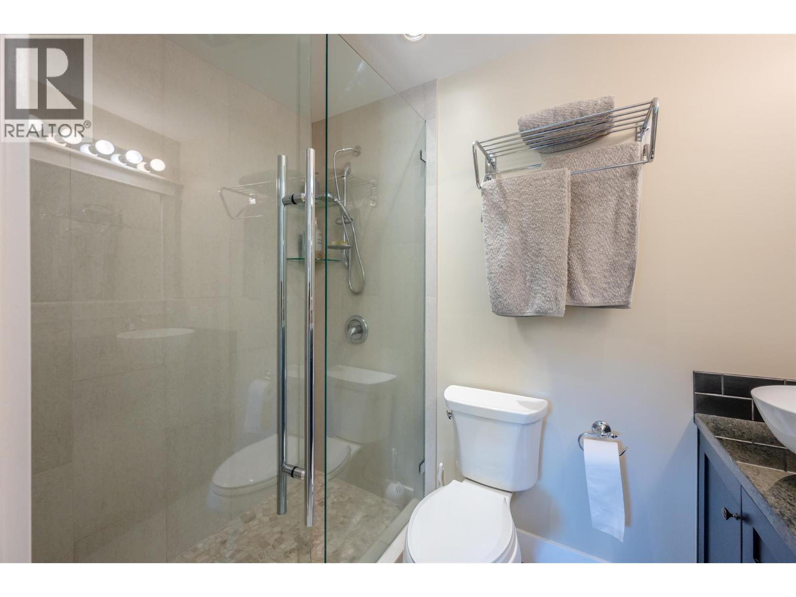 5545 Sawmill Road, Oliver, British Columbia  V0H 1T9 - Photo 19 - 10372056