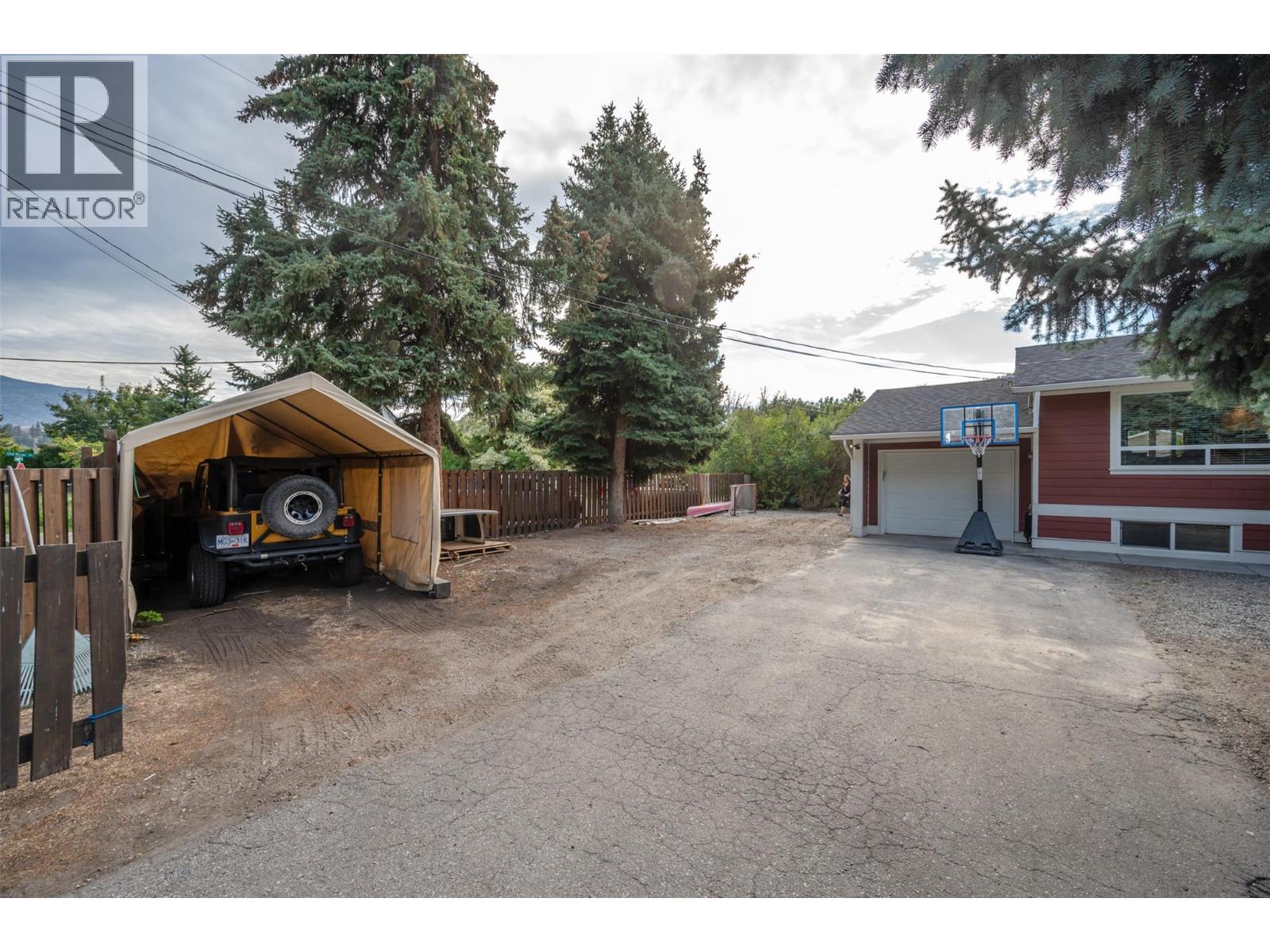 5545 Sawmill Road, Oliver, British Columbia  V0H 1T9 - Photo 46 - 10372056