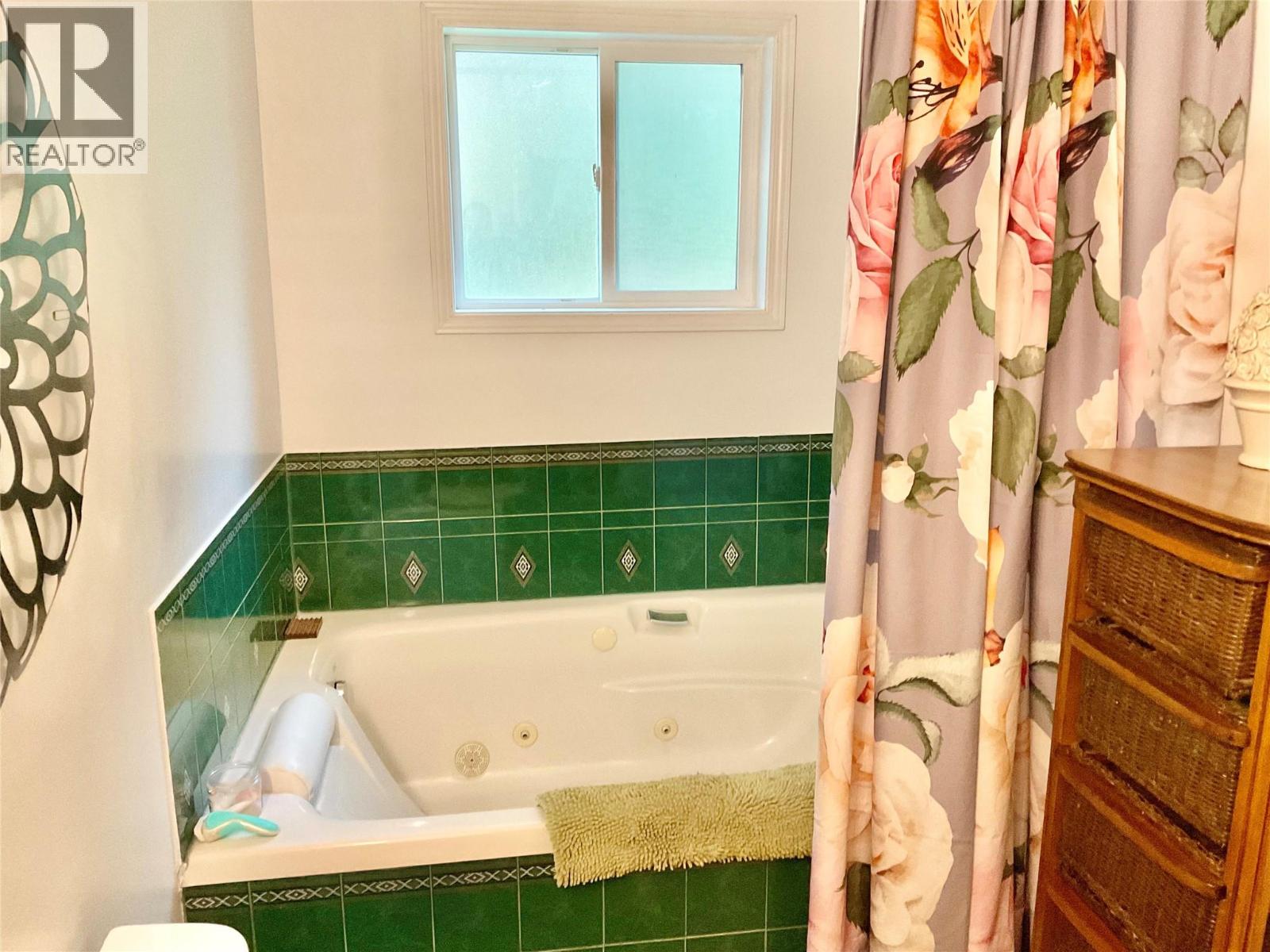 706 Central Avenue, Midway, British Columbia  V0H 1M0 - Photo 33 - 10372210