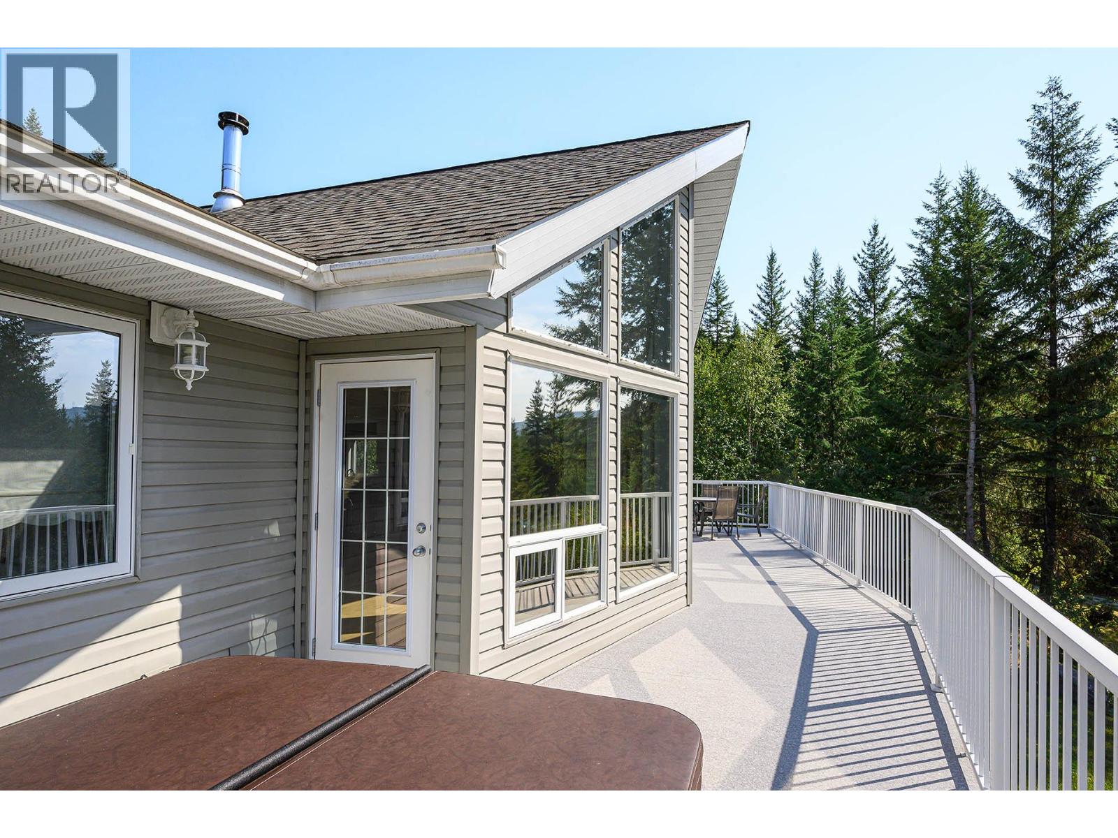 3520 Glengrove Road, Barriere, British Columbia  V0E 2E0 - Photo 13 - 10372038