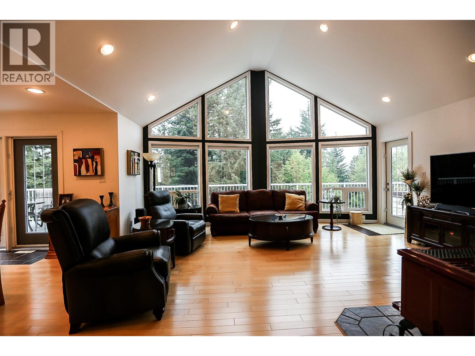 3520 Glengrove Road, Barriere, British Columbia  V0E 2E0 - Photo 19 - 10372038
