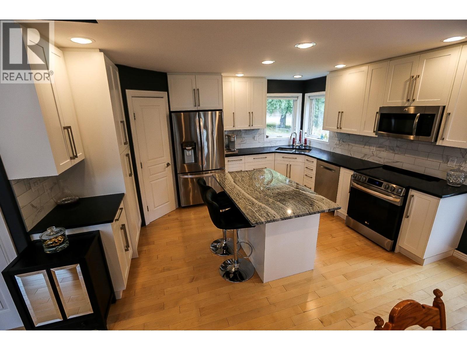 3520 Glengrove Road, Barriere, British Columbia  V0E 2E0 - Photo 22 - 10372038