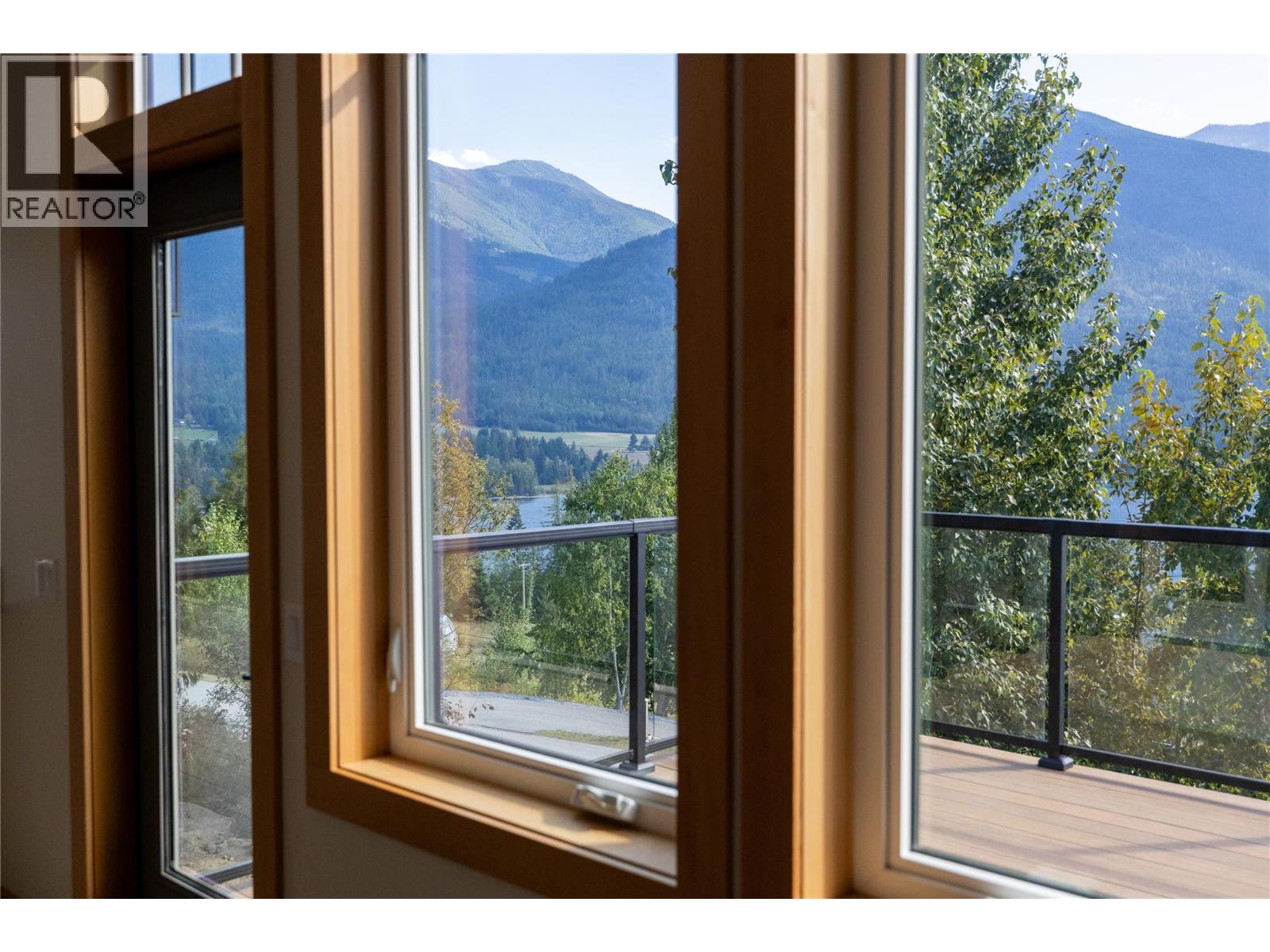 145 Lakeview Drive, Nelson, British Columbia  V1L 6W6 - Photo 35 - 10372109