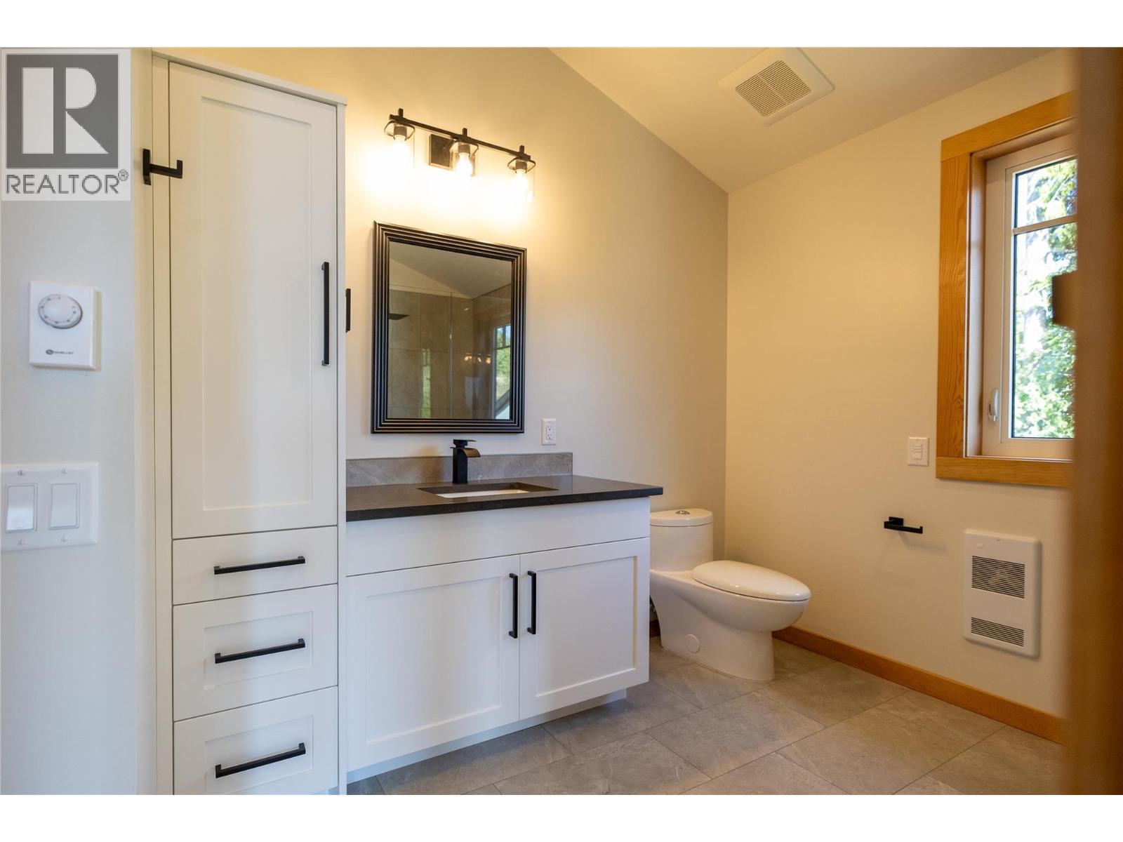 145 Lakeview Drive, Nelson, British Columbia  V1L 6W6 - Photo 49 - 10372109