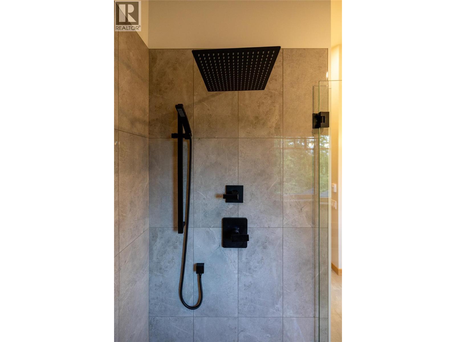 145 Lakeview Drive, Nelson, British Columbia  V1L 6W6 - Photo 52 - 10372109