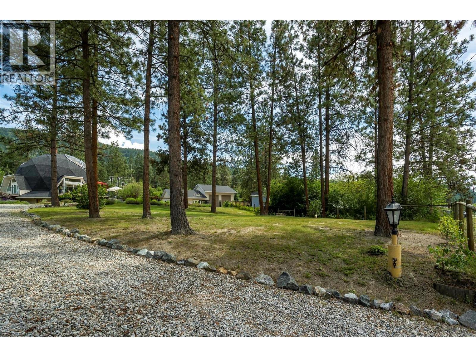 16709 Maki Road, Lake Country, British Columbia  V4V 1C2 - Photo 5 - 10372083
