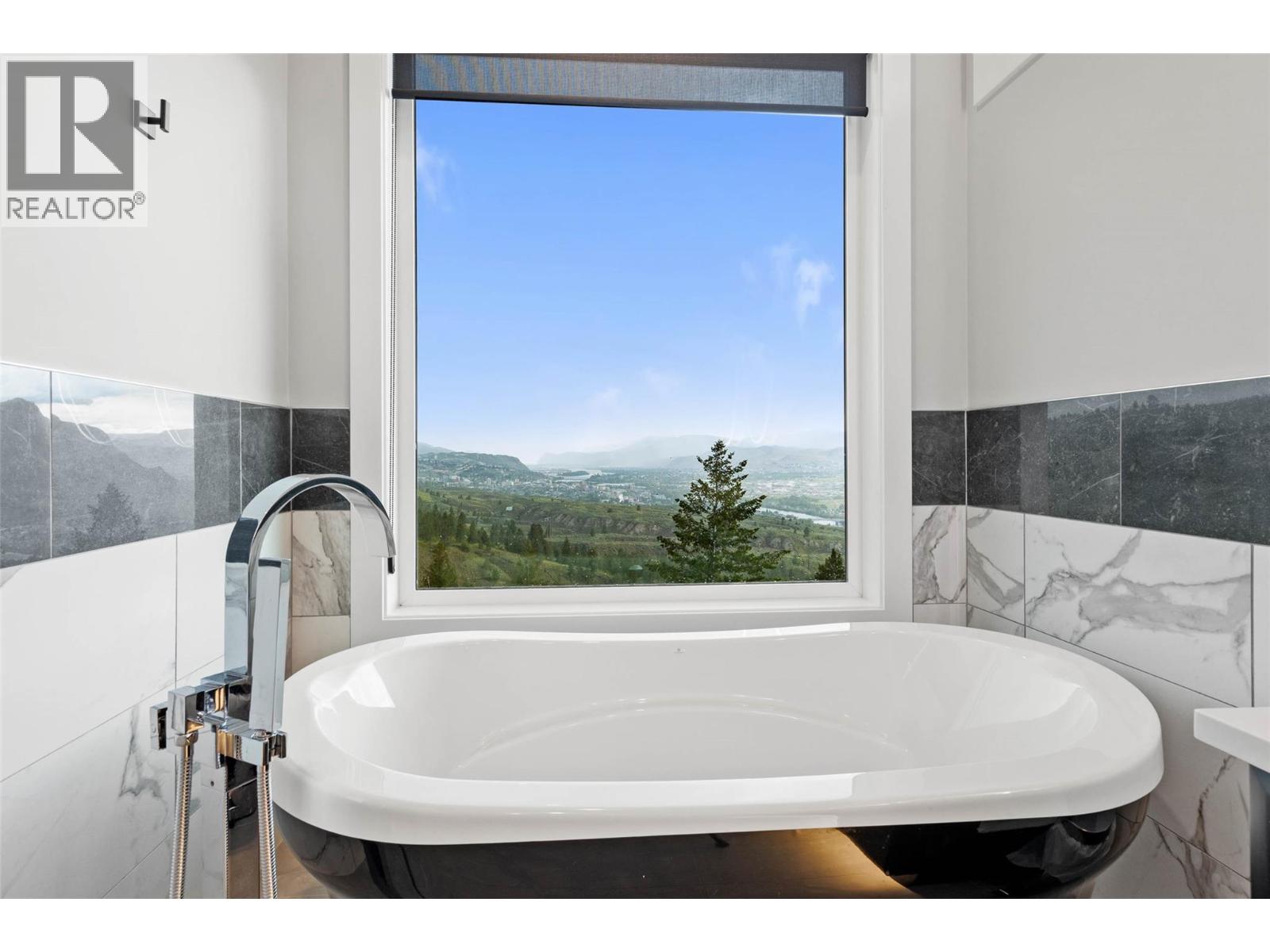 1314 Myra Place, Kamloops, British Columbia  V2E 0C3 - Photo 25 - 10372227