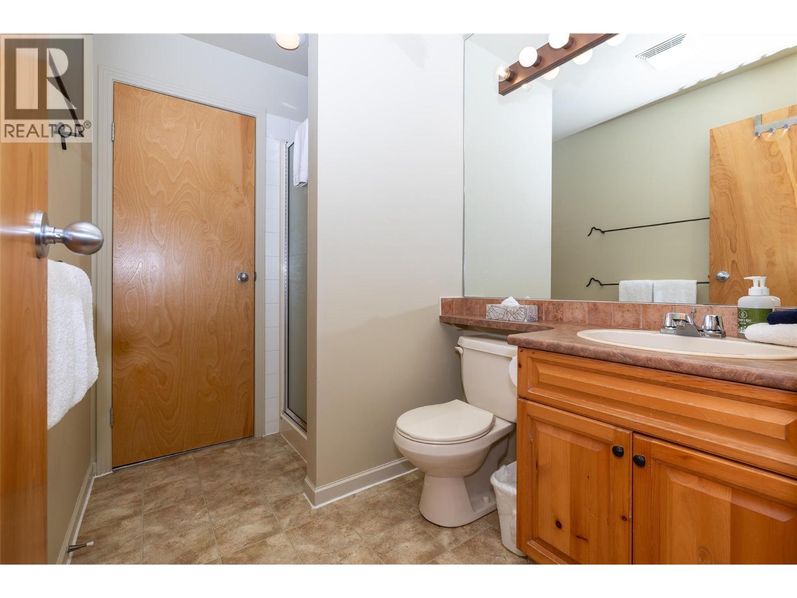 4559 Timberline Crescent Unit# 312, Fernie, British Columbia  V0B 1M6 - Photo 17 - 10372155